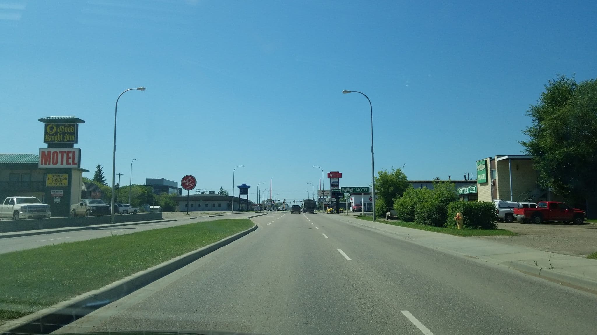Street view near Superlodge Canada, Lloydminster — © christopherius (CC BY-SA · Mapillary)