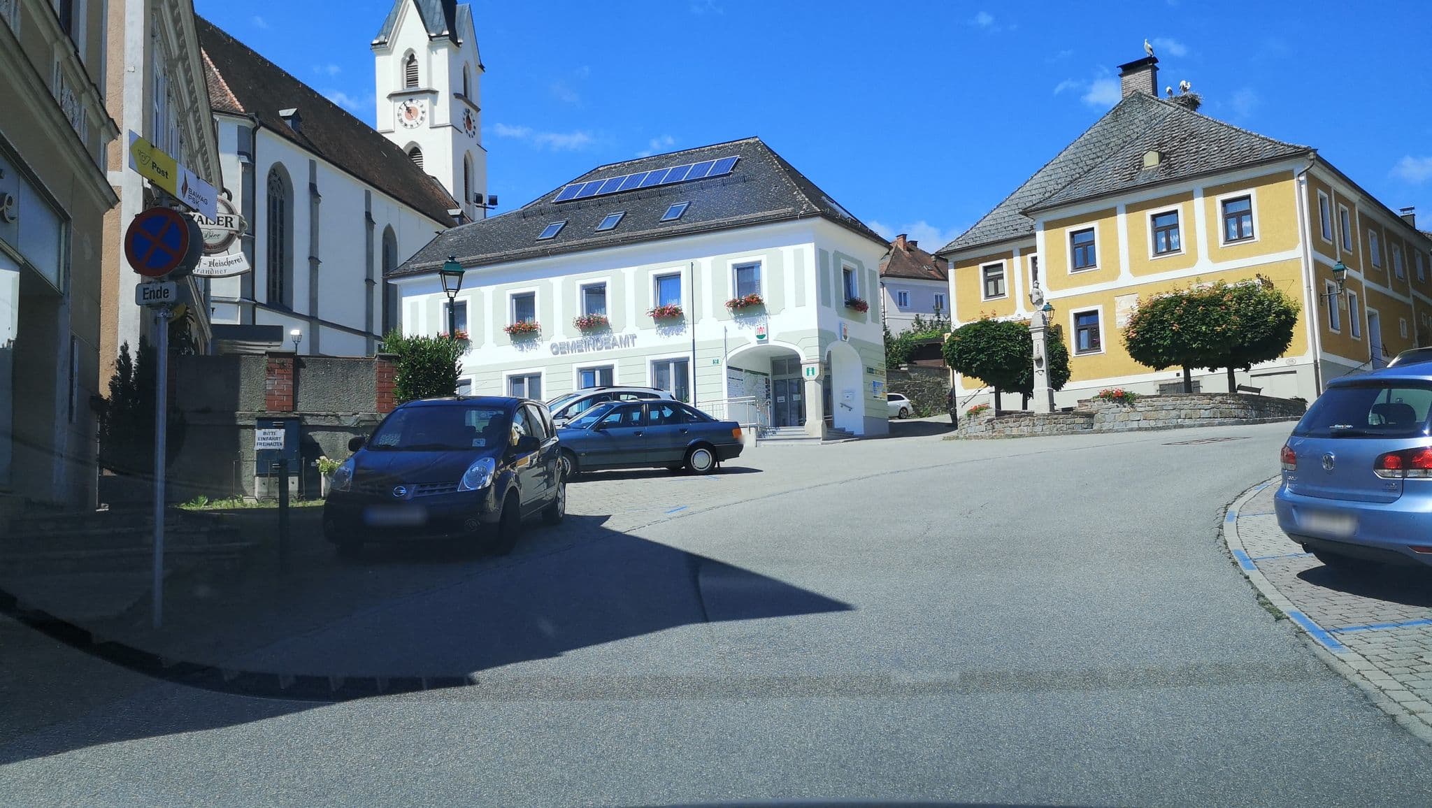 Street view near Leopoldine Wiltschek, Ferschnitz — © schu_r (CC BY-SA · Mapillary)