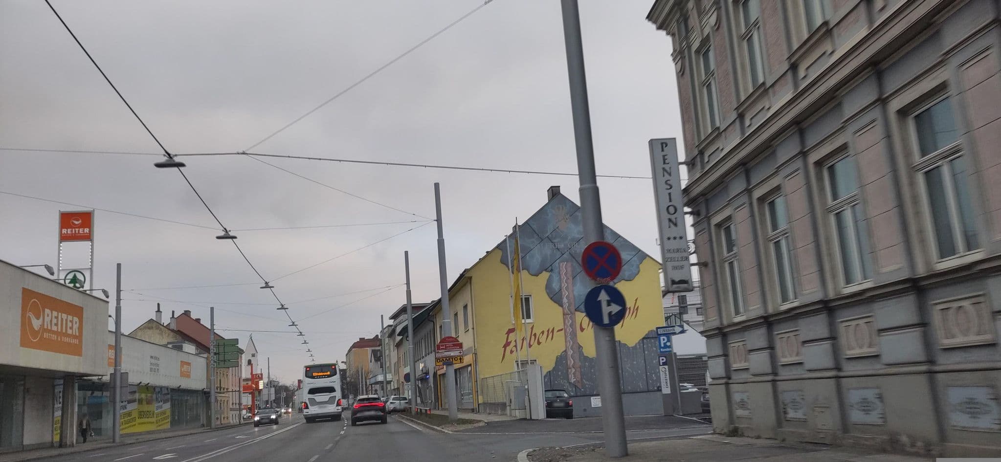 Street view near Pension Mariazellerhof, Sankt Pölten — © consens_verkehrsplanung (CC BY-SA · Mapillary)