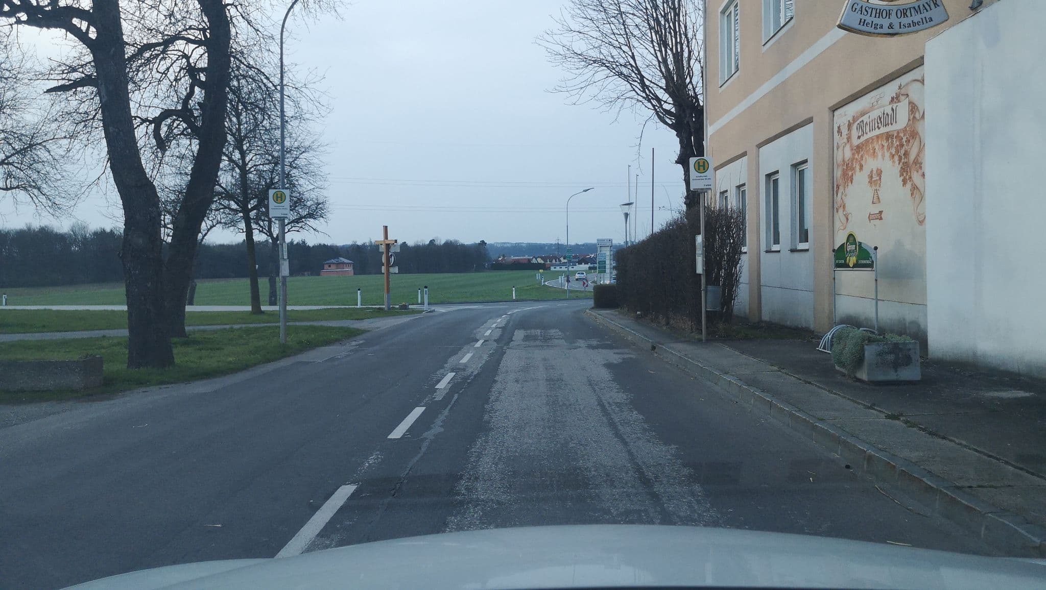 Street view near Helga Ortmayr, Amstetten — © schu_r (CC BY-SA · Mapillary)
