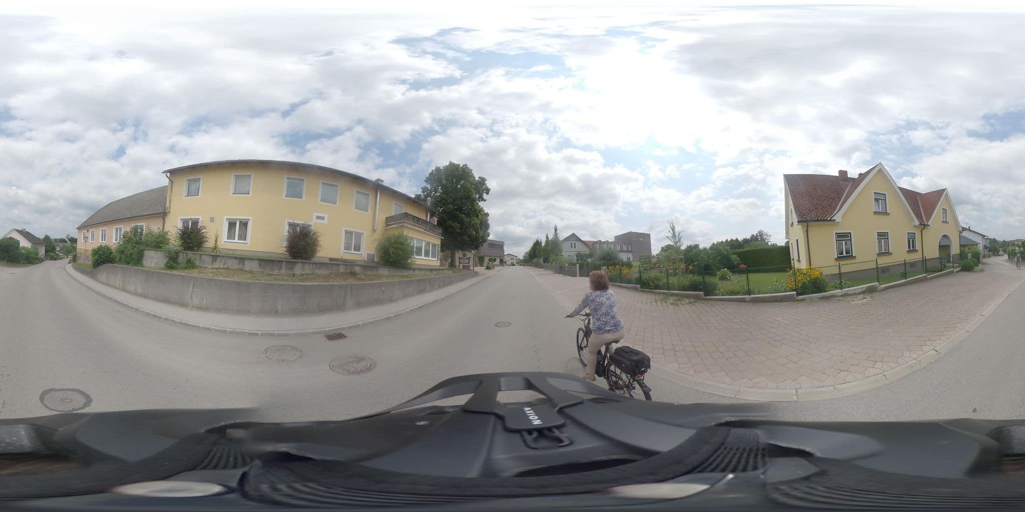 Street view near Gasthof Kirchenwirt, Prinzersdorf — © consens_verkehrsplanung (CC BY-SA · Mapillary)