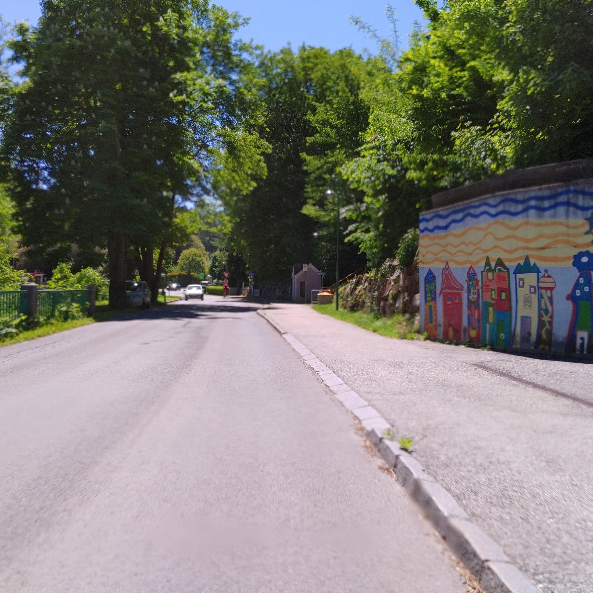 Street view near Hotel Wienerwald, Hutten — © consens_verkehrsplanung (CC BY-SA · Mapillary)