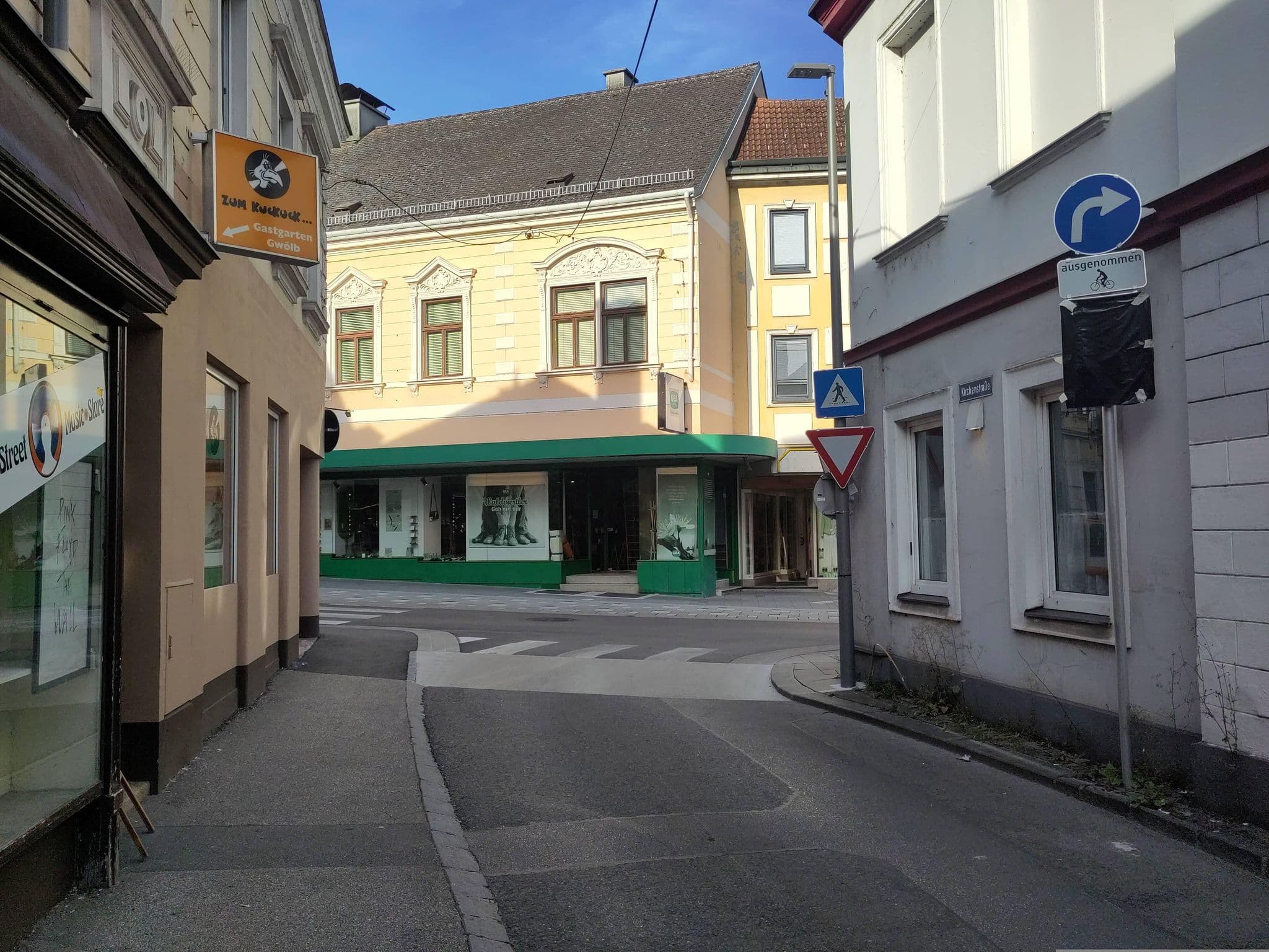 Street view near Gasthaus Brandstötter Inh Christa Haindl, Amstetten — © consens_verkehrsplanung (CC BY-SA · Mapillary)