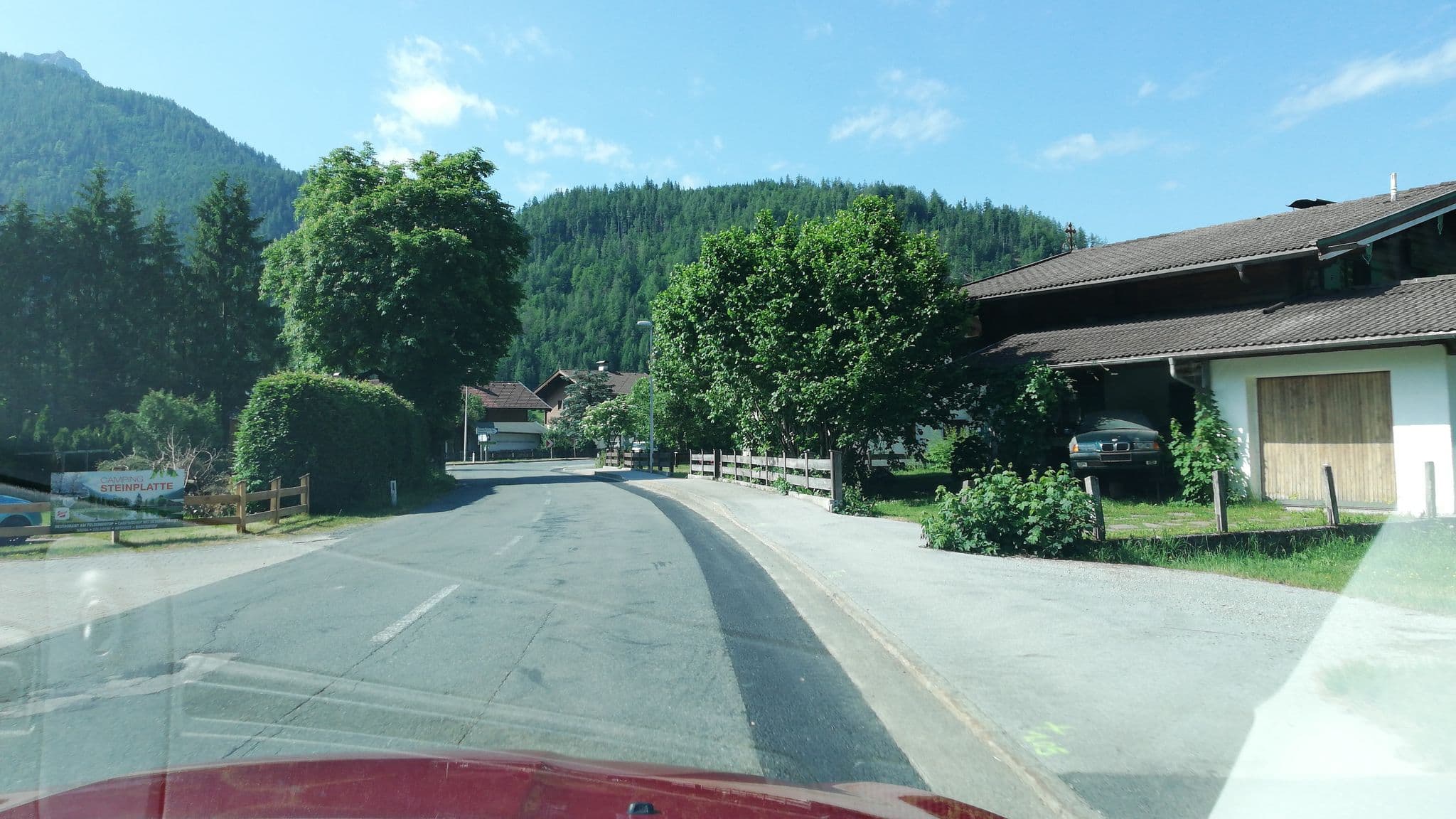 Street view near Appartements Camping Steinplatte, Waidring — © gzin (CC BY-SA · Mapillary)