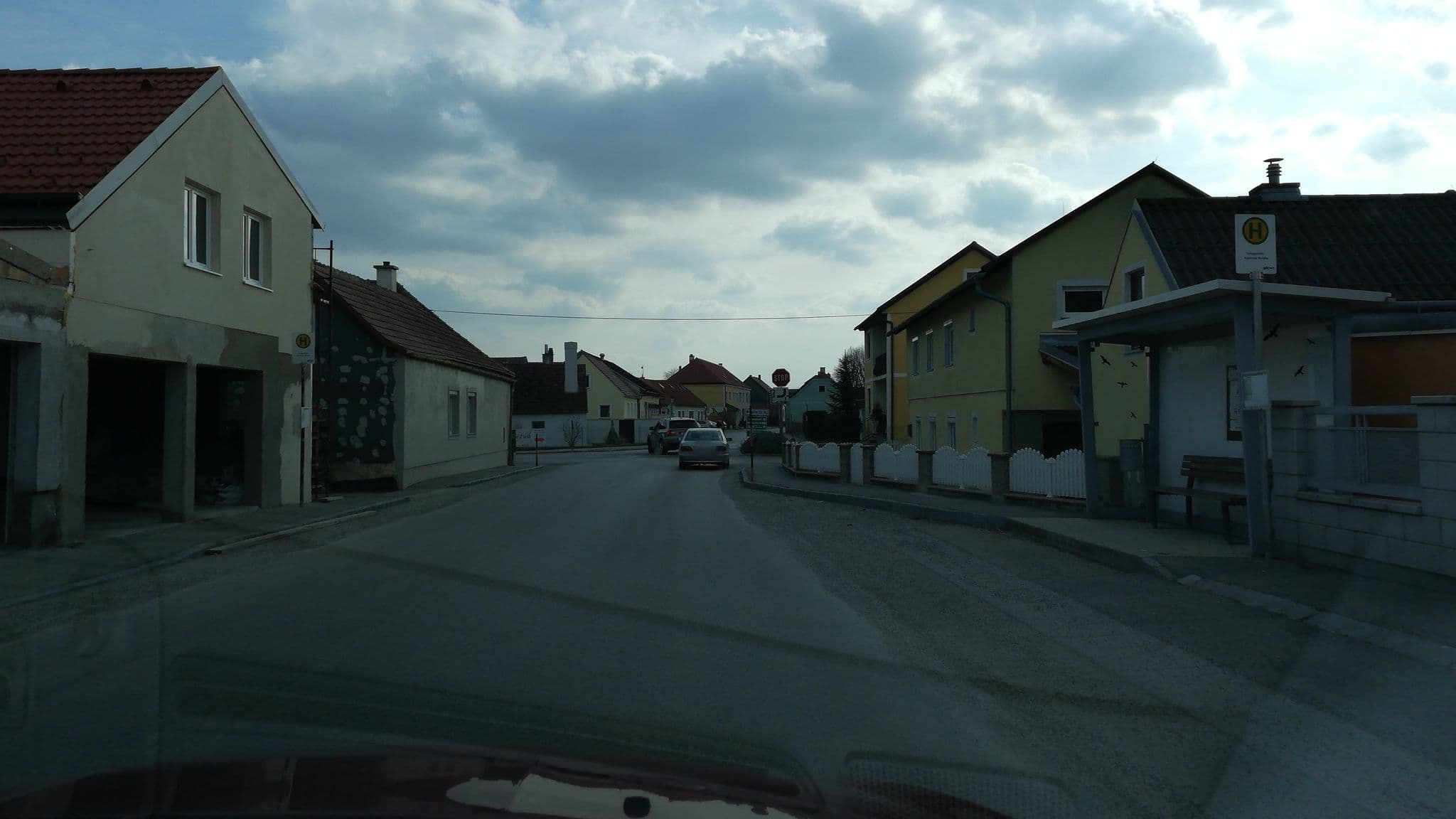 Street view near Tullnerfelderhof Gaststättenbetriebs-GmbH, Langenrohr — © gzin (CC BY-SA · Mapillary)