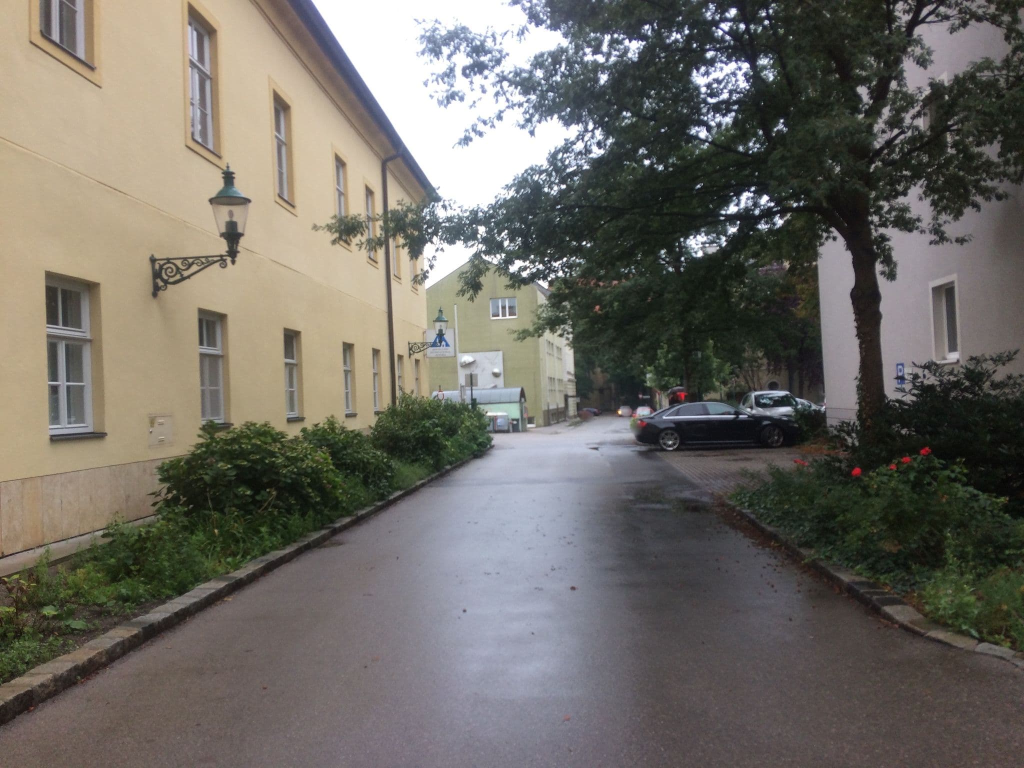 Street view near Jugendherbergswerk Niederösterreichisches - Tulln, Tulln — © rufus1295 (CC BY-SA · Mapillary)
