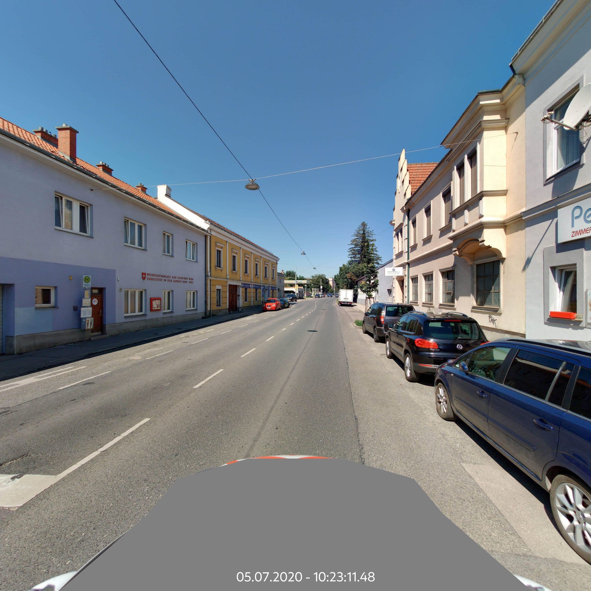 Street view near Pension Lizzy, Vösendorf — © eliasgander (CC BY-SA · Mapillary)