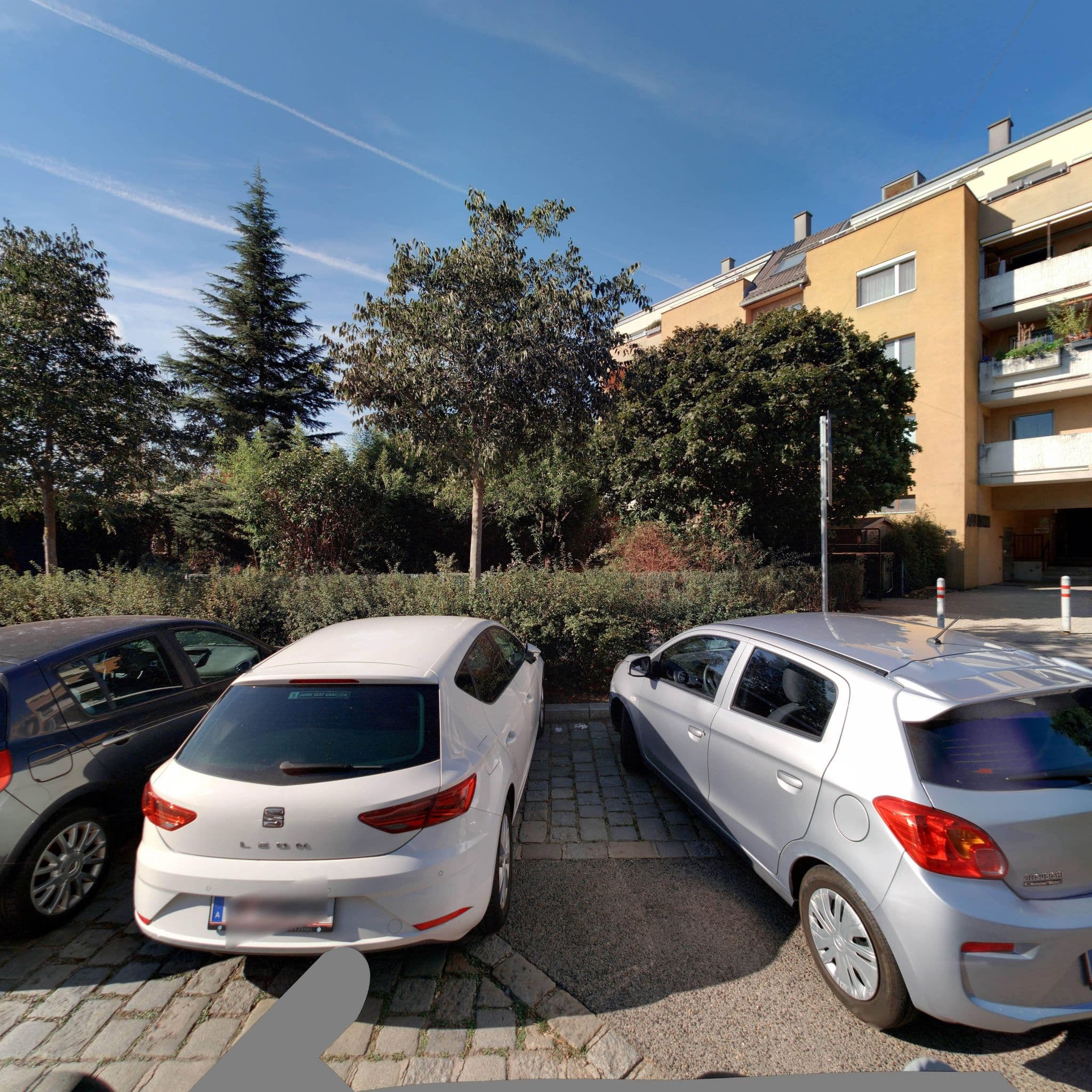 Street view near Heinzel Michaela, Meidling — © eliasgander (CC BY-SA · Mapillary)