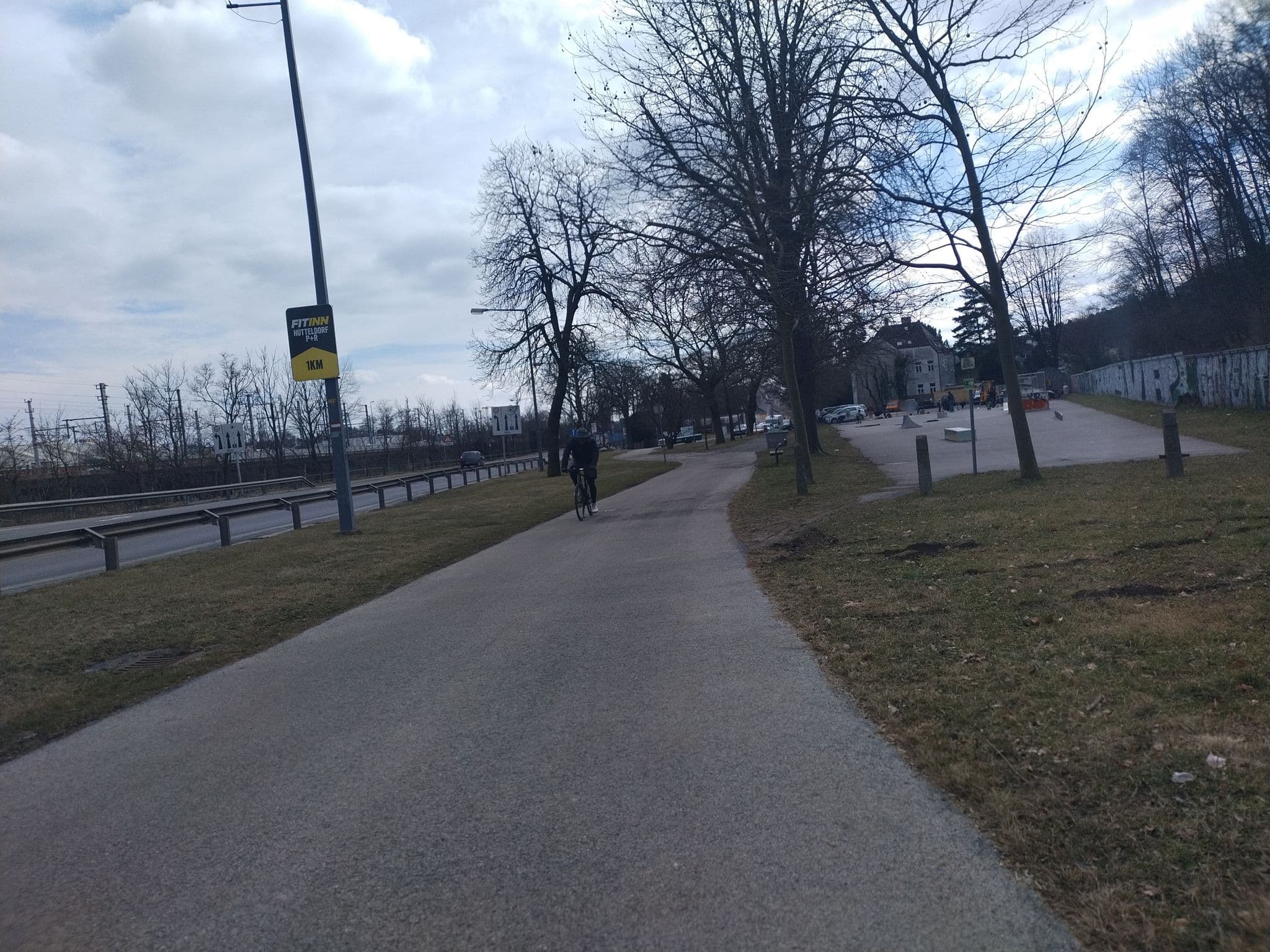 Street view near L.E.C. Gastro GmbH, Penzing — © nielkrokodil (CC BY-SA · Mapillary)