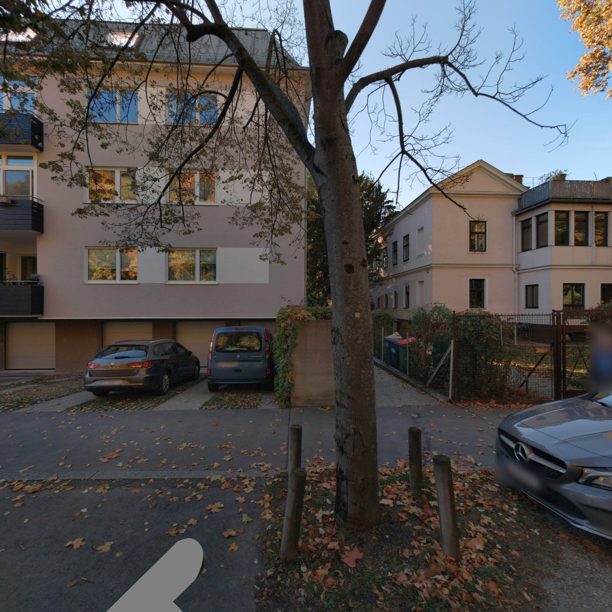 Street view near Landhausstüberl, Penzing — © eliasgander (CC BY-SA · Mapillary)
