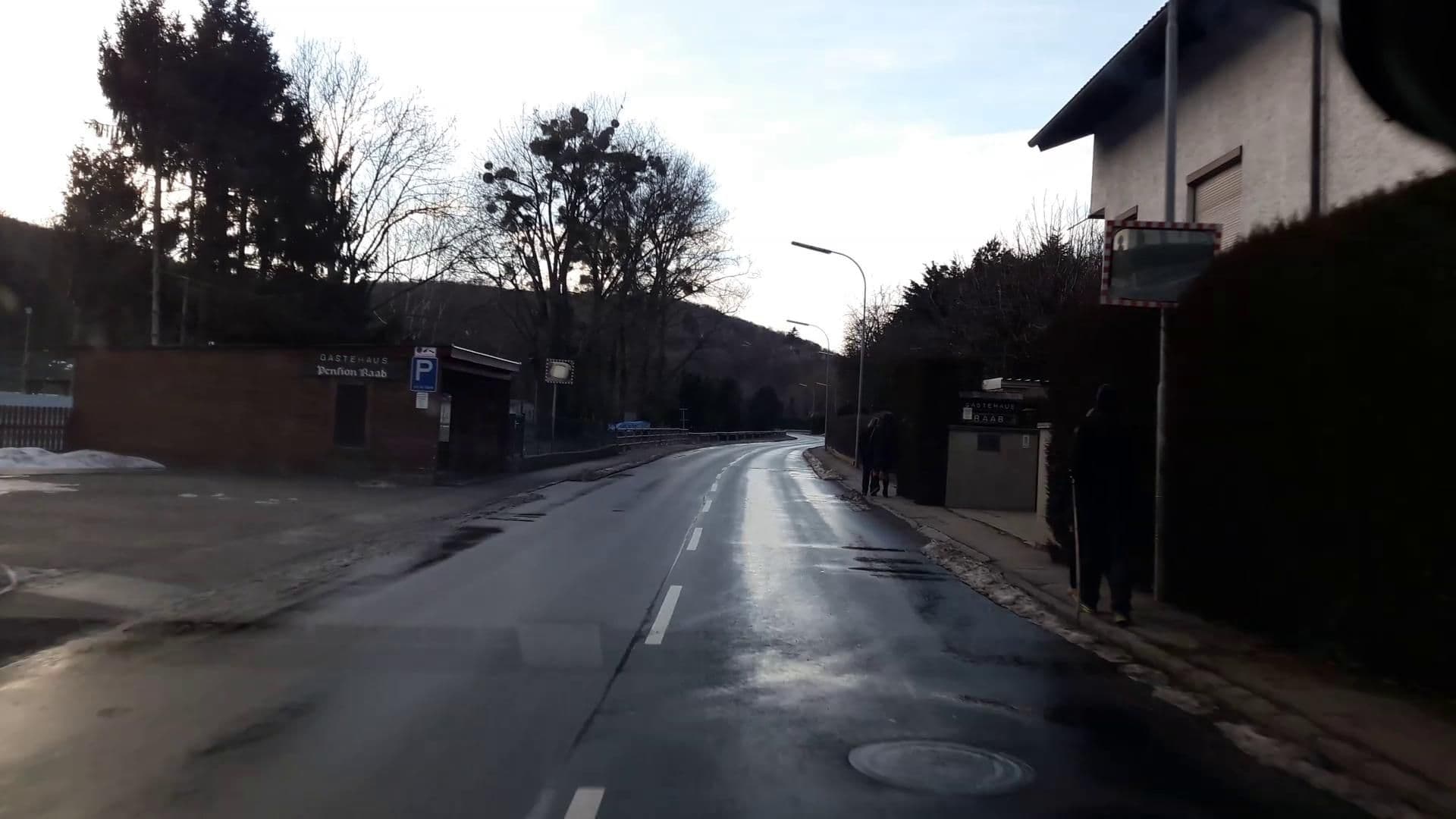 Street view near Gästehaus Ingrid Fam Raab, Mauerbach — © stefan147 (CC BY-SA · Mapillary)