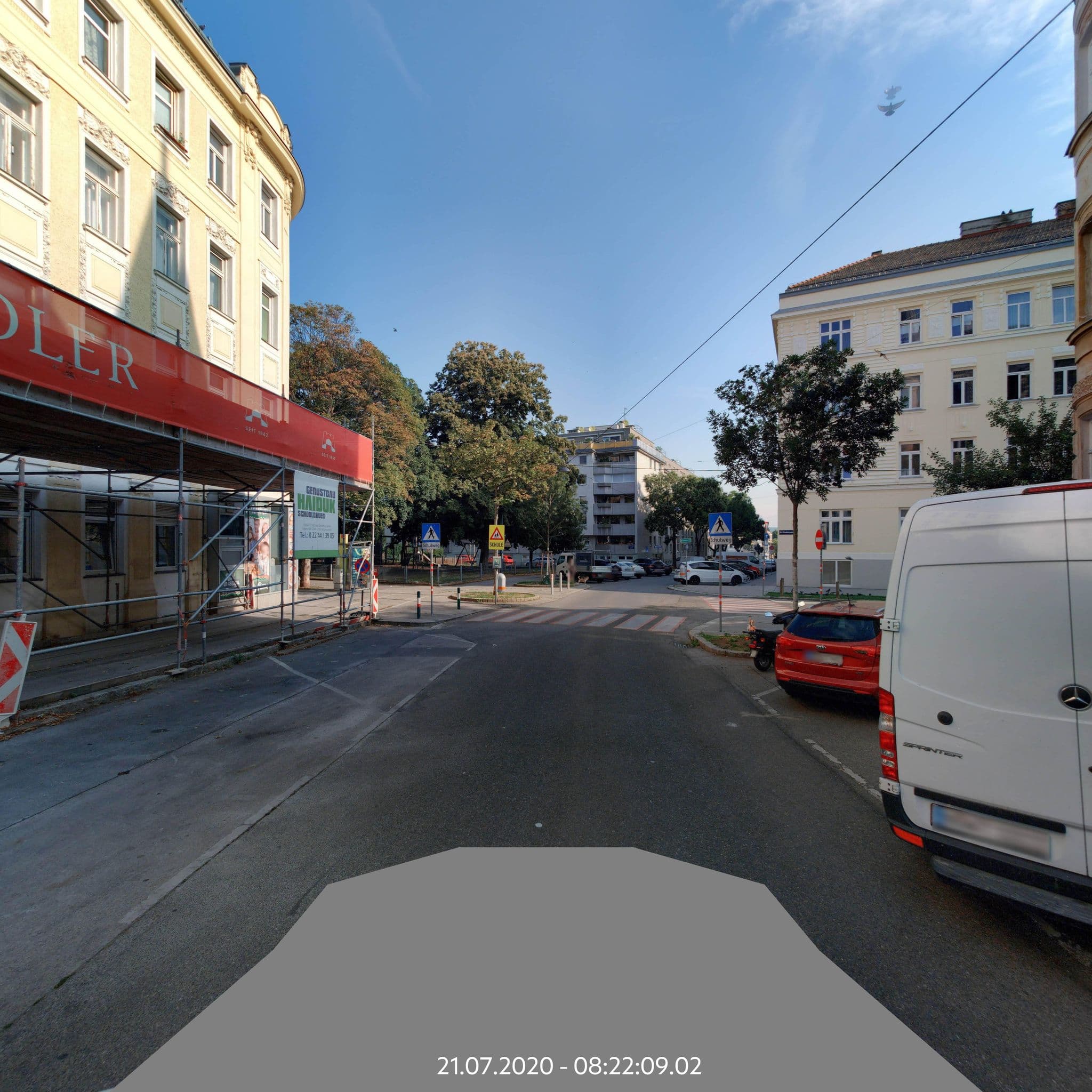 Street view near Holiday Apartments Vienna, Ottakring — © eliasgander (CC BY-SA · Mapillary)