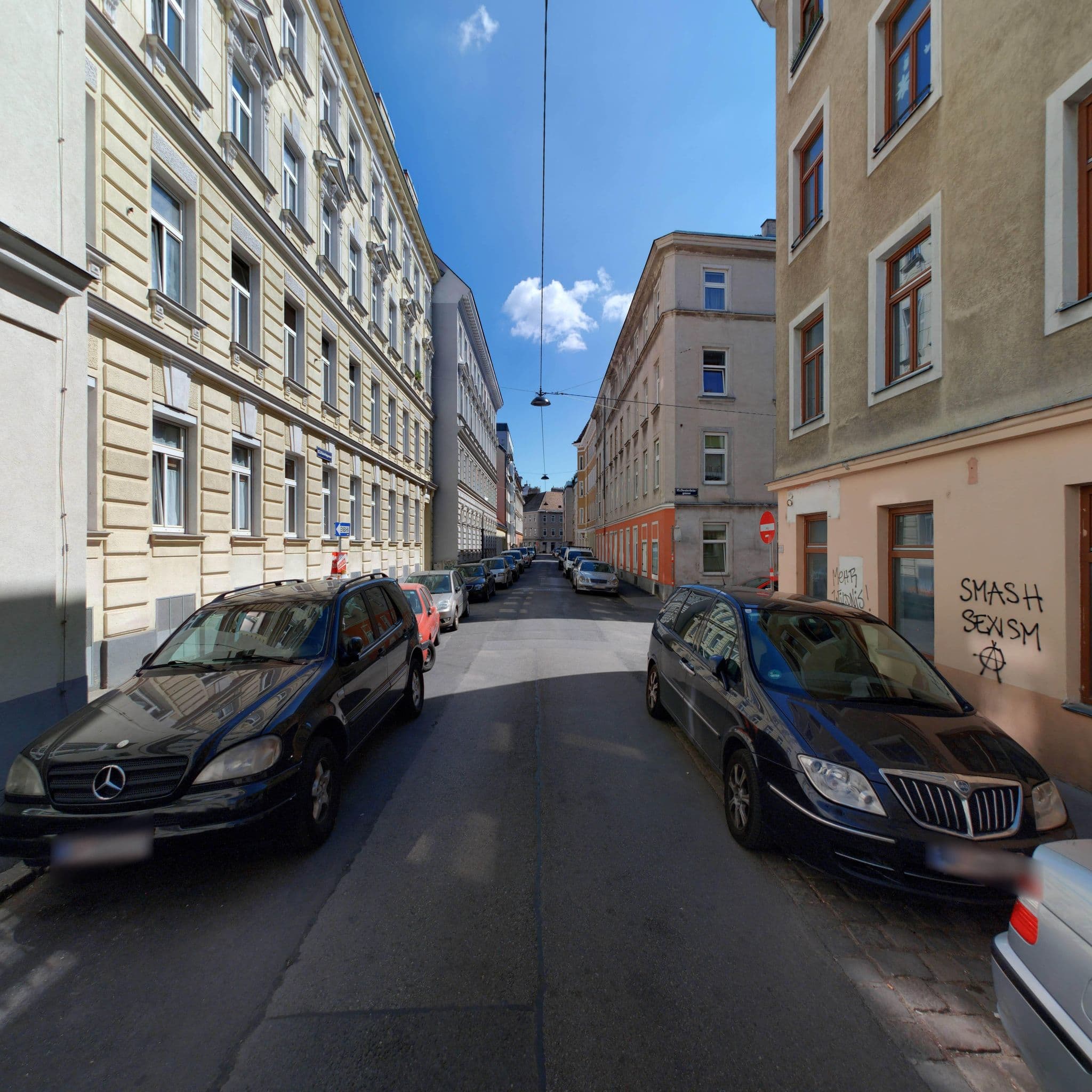 Street view near Garden Apartment Mariahilferstrasse, Fünfhaus — © eliasgander (CC BY-SA · Mapillary)