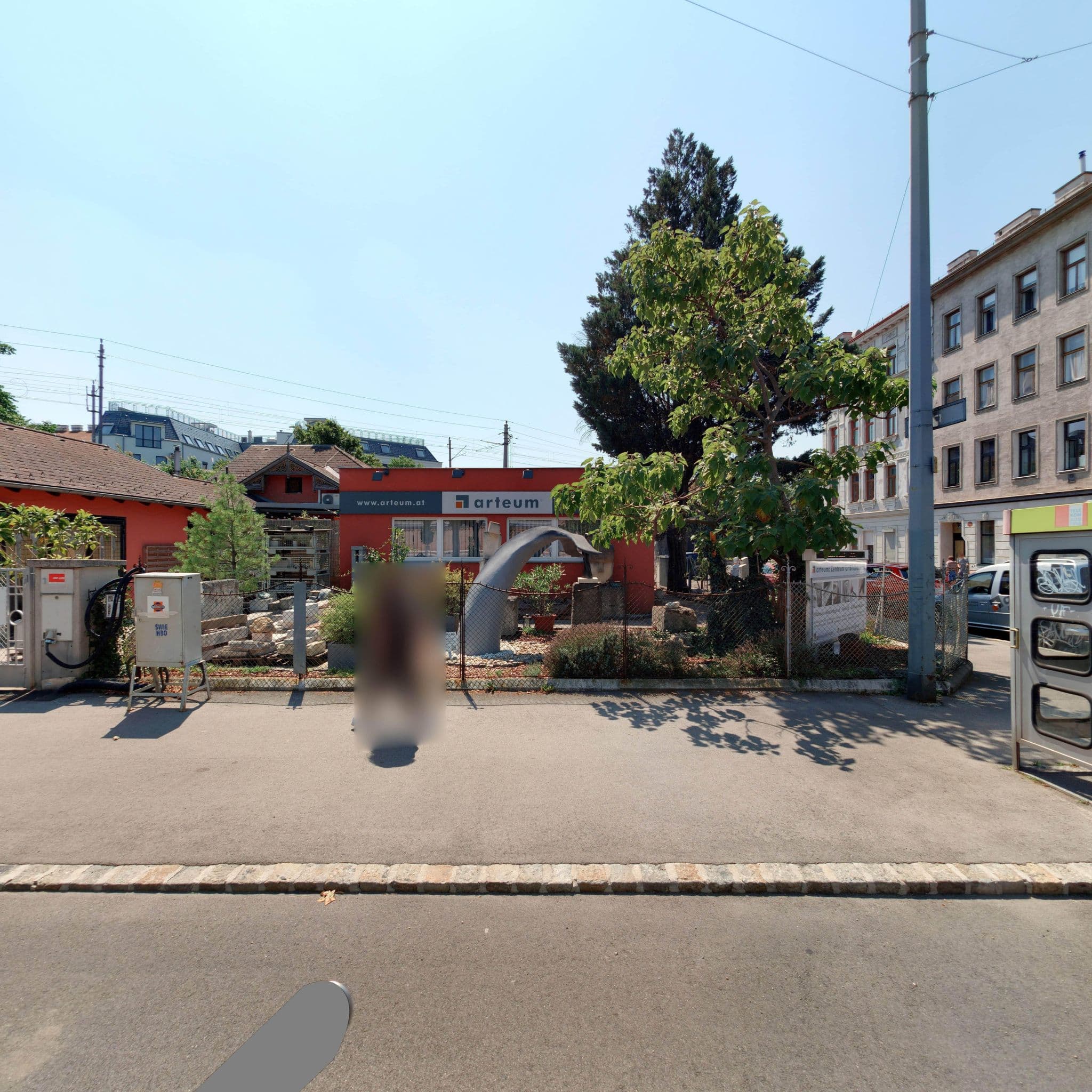 Street view near Gasthaus Ins Liebstöckl, Hernals — © eliasgander (CC BY-SA · Mapillary)