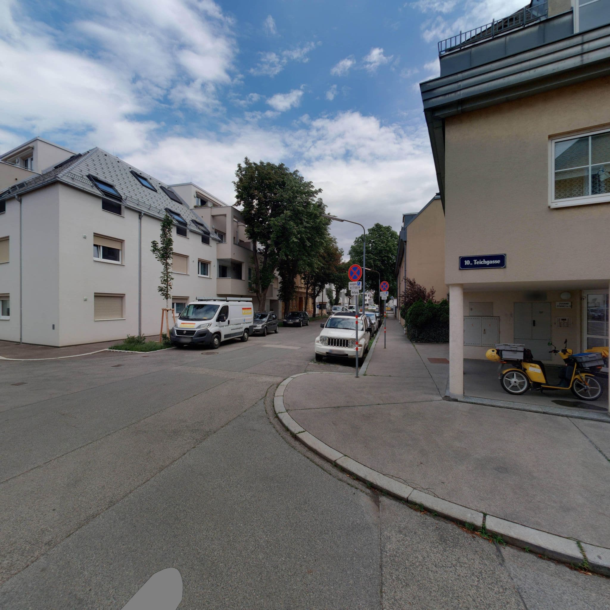 Street view near Frühstückspension Alexandra Kasper, Favoriten — © eliasgander (CC BY-SA · Mapillary)