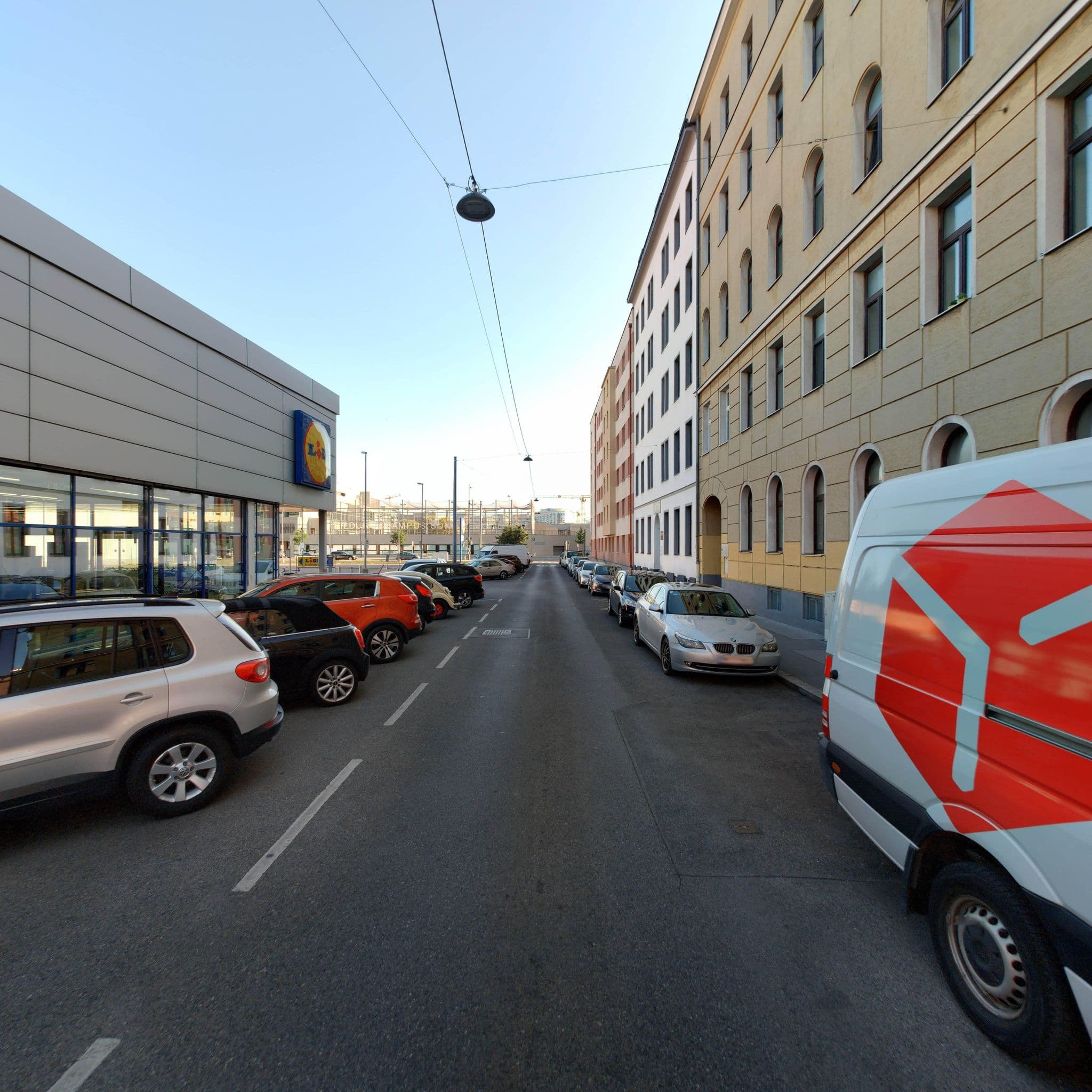 Street view near Gasthaus Marena, Favoriten — © eliasgander (CC BY-SA · Mapillary)