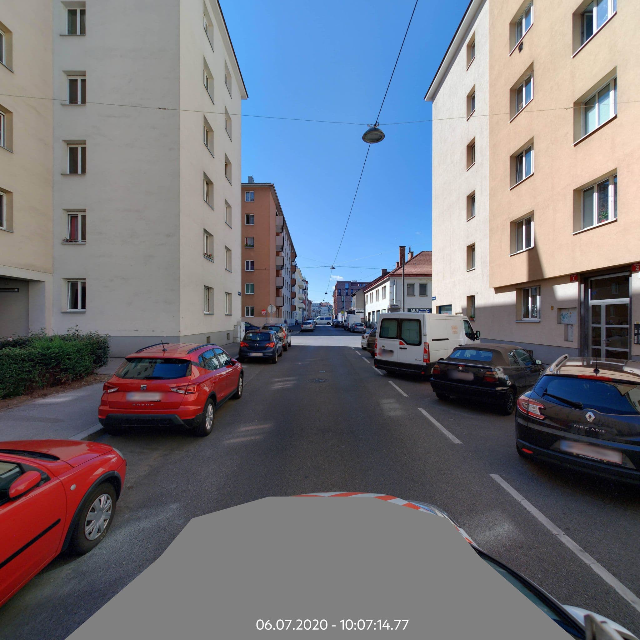 Street view near Vienna City Hostel, Margareten — © eliasgander (CC BY-SA · Mapillary)