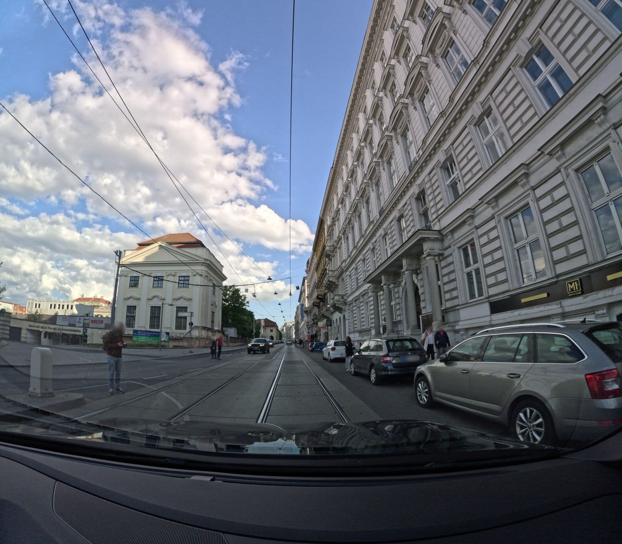 Street view near Gasser Apartments, Landstraße — © erias (CC BY-SA · Mapillary)