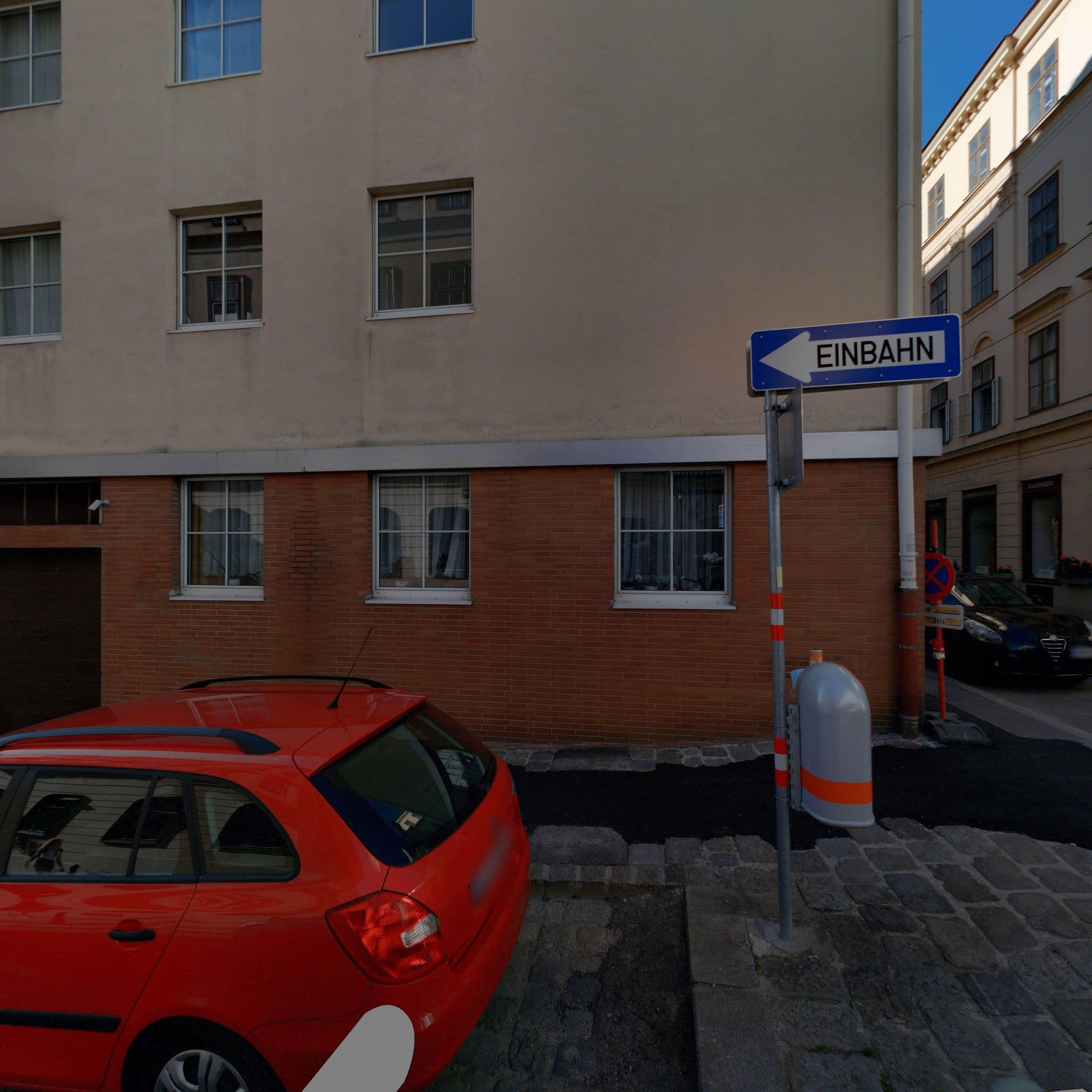 Street view near AUSTRIA Hotels Betriebs-GmbH, Josefstadt — © eliasgander (CC BY-SA · Mapillary)