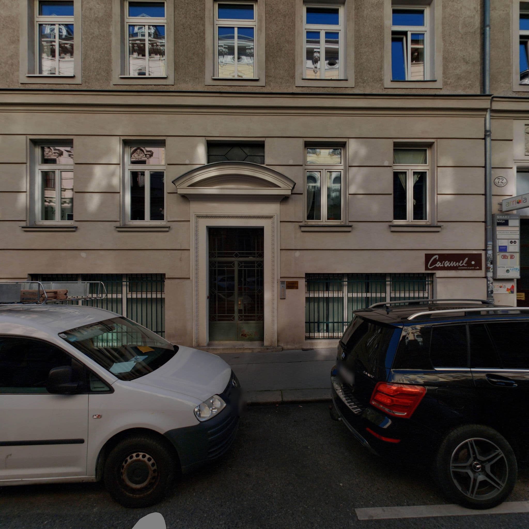 Street view near Falkensteiner Hotels & Residences, Neubau — © eliasgander (CC BY-SA · Mapillary)