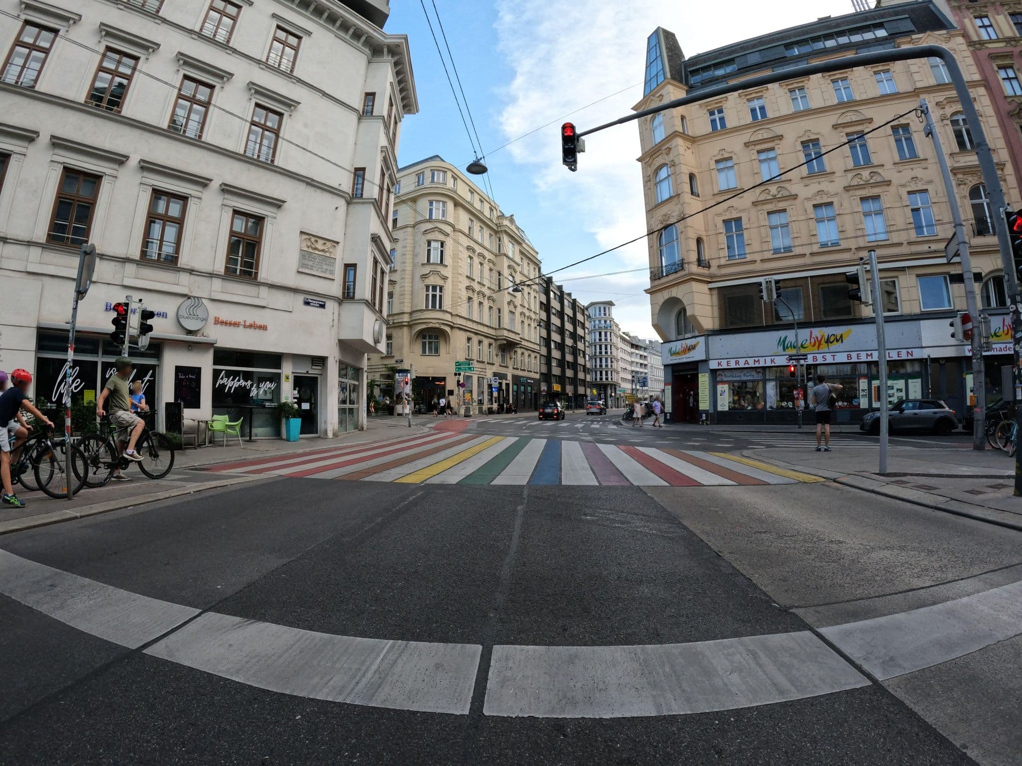 Street view near Wiedner Stübchen Deutsch Egon, Mariahilf — © erias (CC BY-SA · Mapillary)