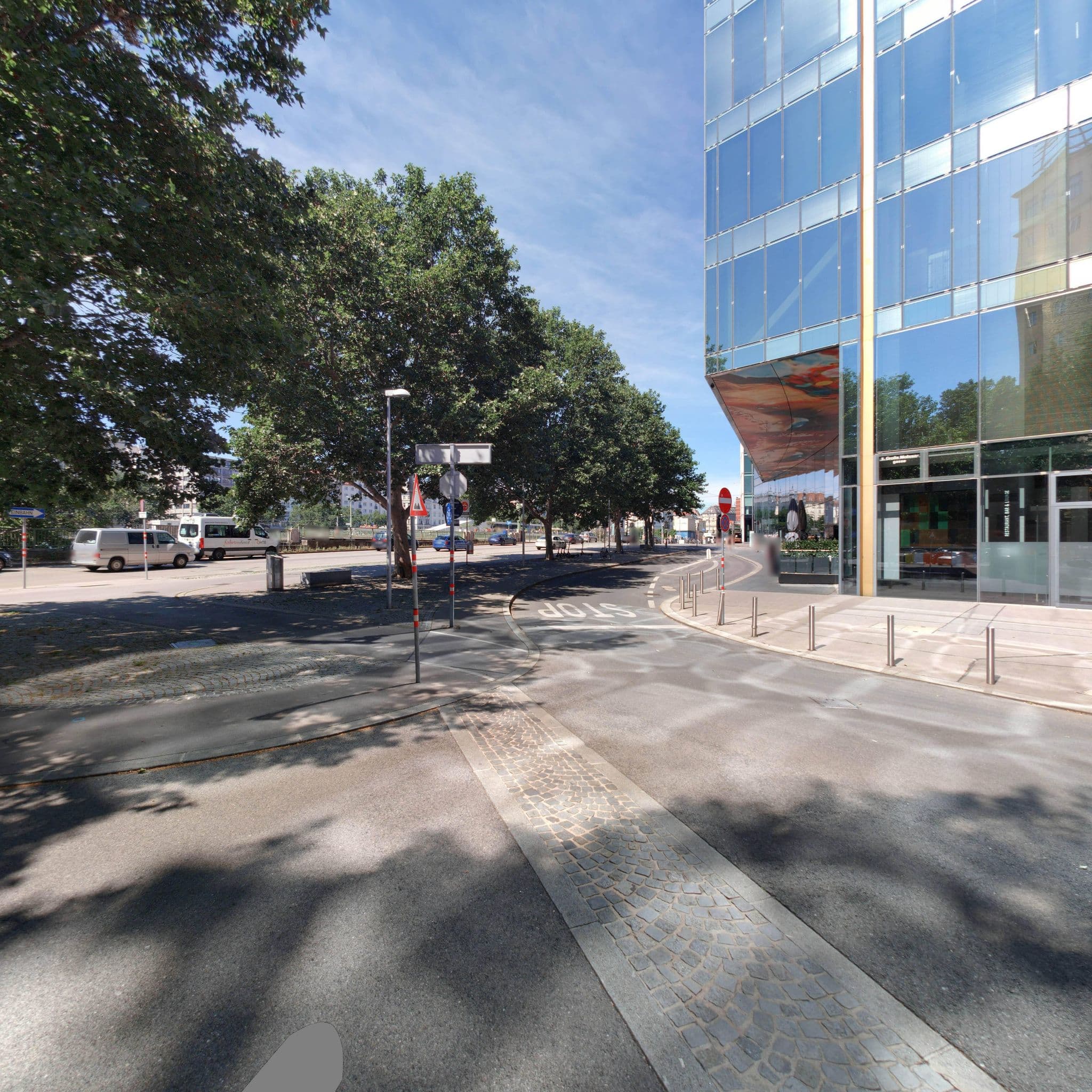 Street view near SO/ Vienna, Vienna — © eliasgander (CC BY-SA · Mapillary)