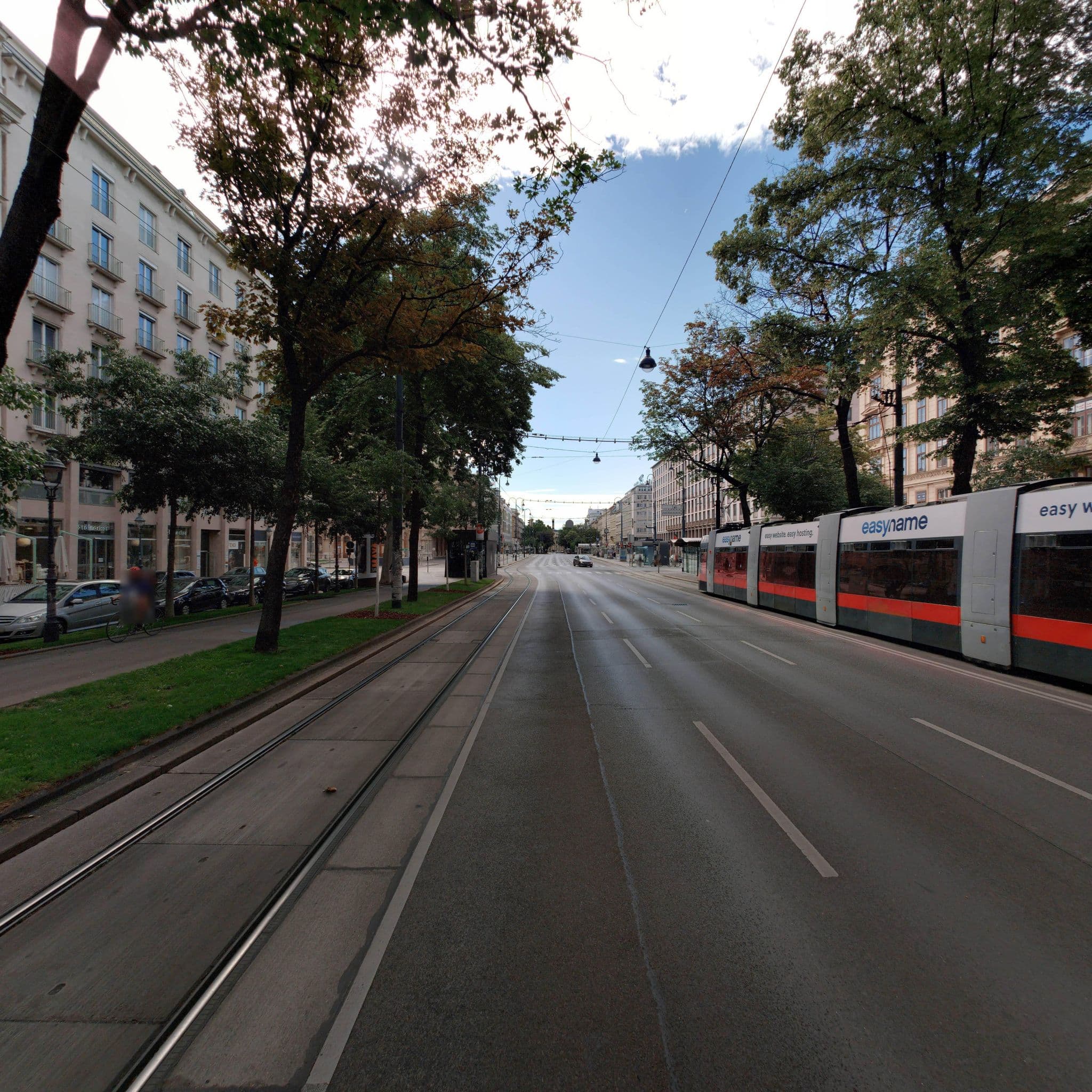 Street view near Klavierhaus am Opernring GmbH, Vienna — © eliasgander (CC BY-SA · Mapillary)