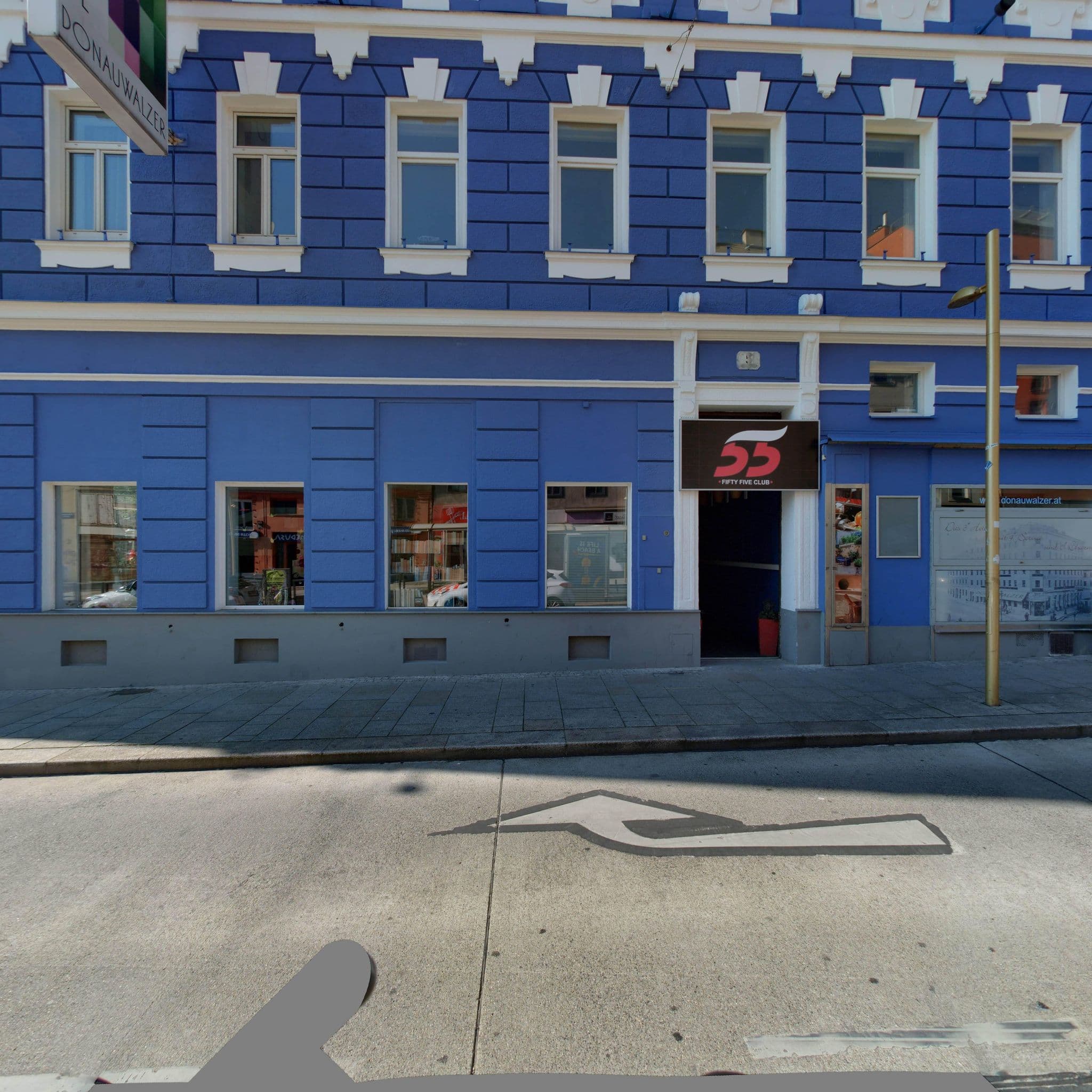 Street view near Donauwalzer Hotelbetriebs- und Import-Export GmbH, Josefstadt — © eliasgander (CC BY-SA · Mapillary)