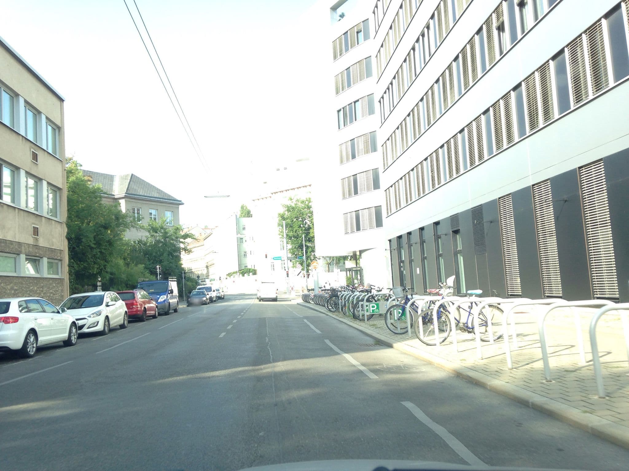 Street view near AllYouNeed Hotels - Albertina Hotelbetriebsgesellschaft m.b.H., Alsergrund — © istefanos (CC BY-SA · Mapillary)