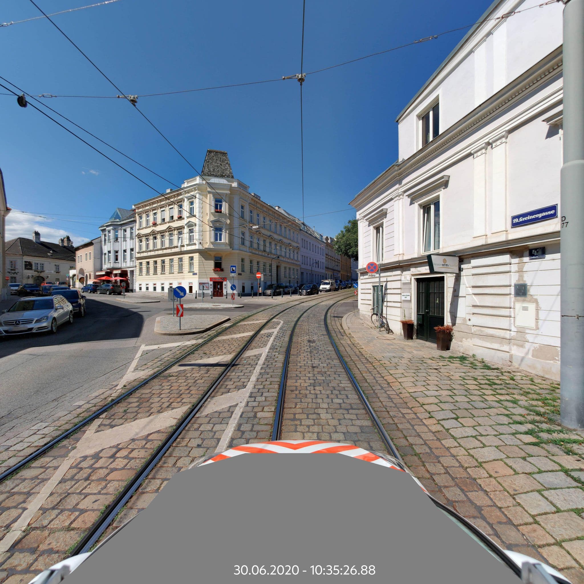 Street view near Pension Nussdorf, Brigittenau — © eliasgander (CC BY-SA · Mapillary)