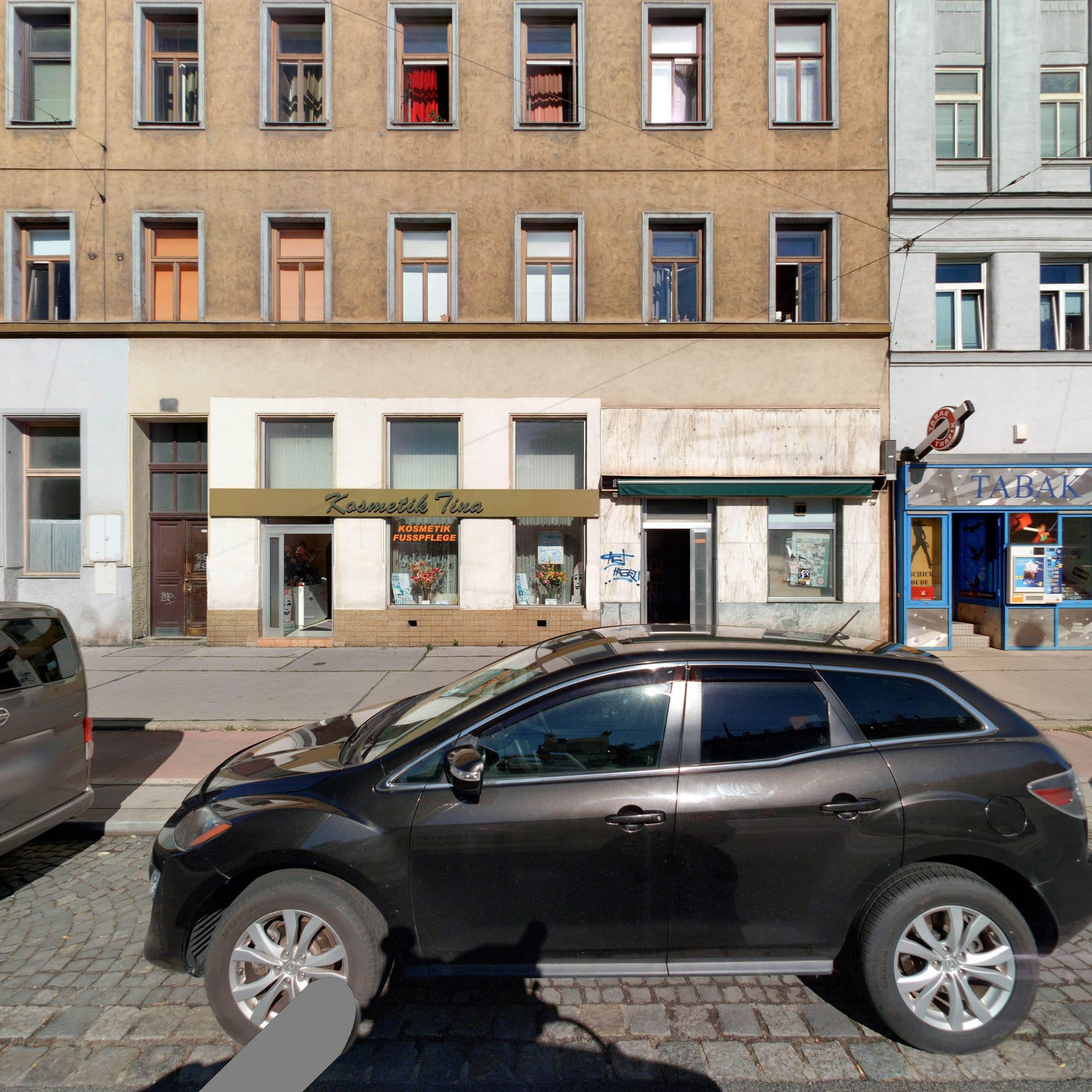 Street view near Eva Scholz, Brigittenau — © eliasgander (CC BY-SA · Mapillary)