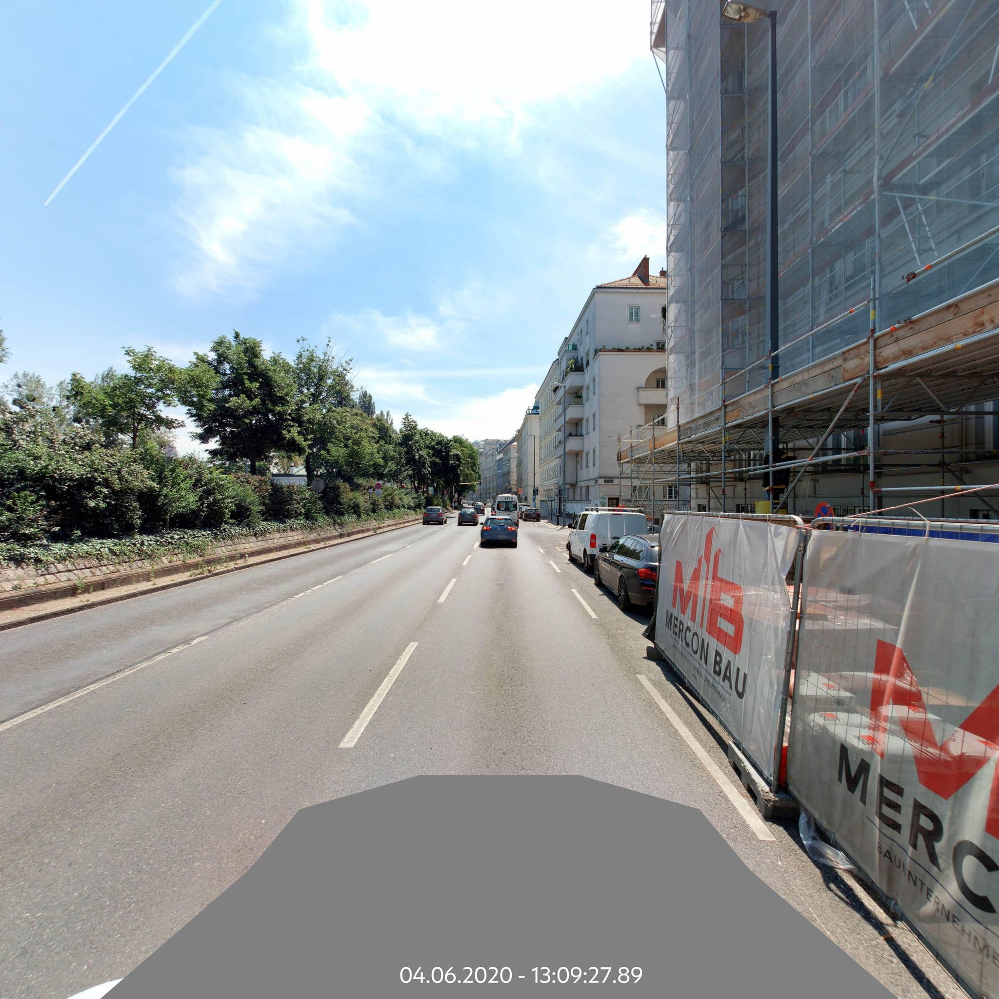 Street view near MyPlace Hotel Riverside, Alsergrund — © eliasgander (CC BY-SA · Mapillary)