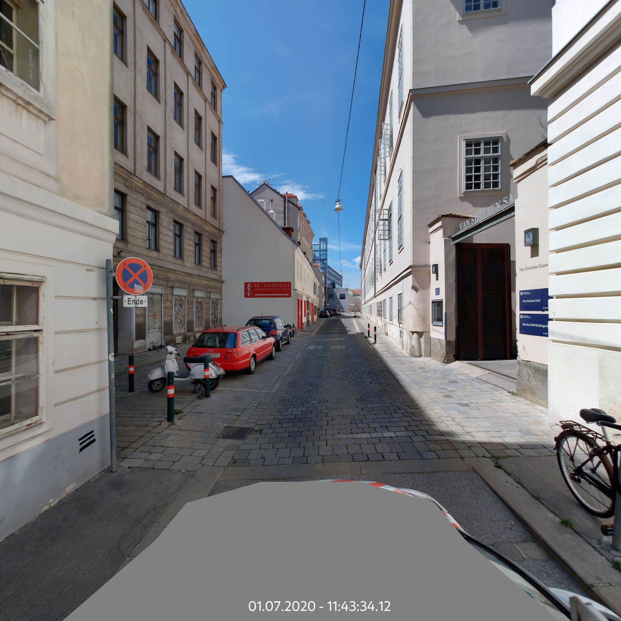 Street view near Apartment Pension 700m Zum Ring, Alsergrund — © eliasgander (CC BY-SA · Mapillary)
