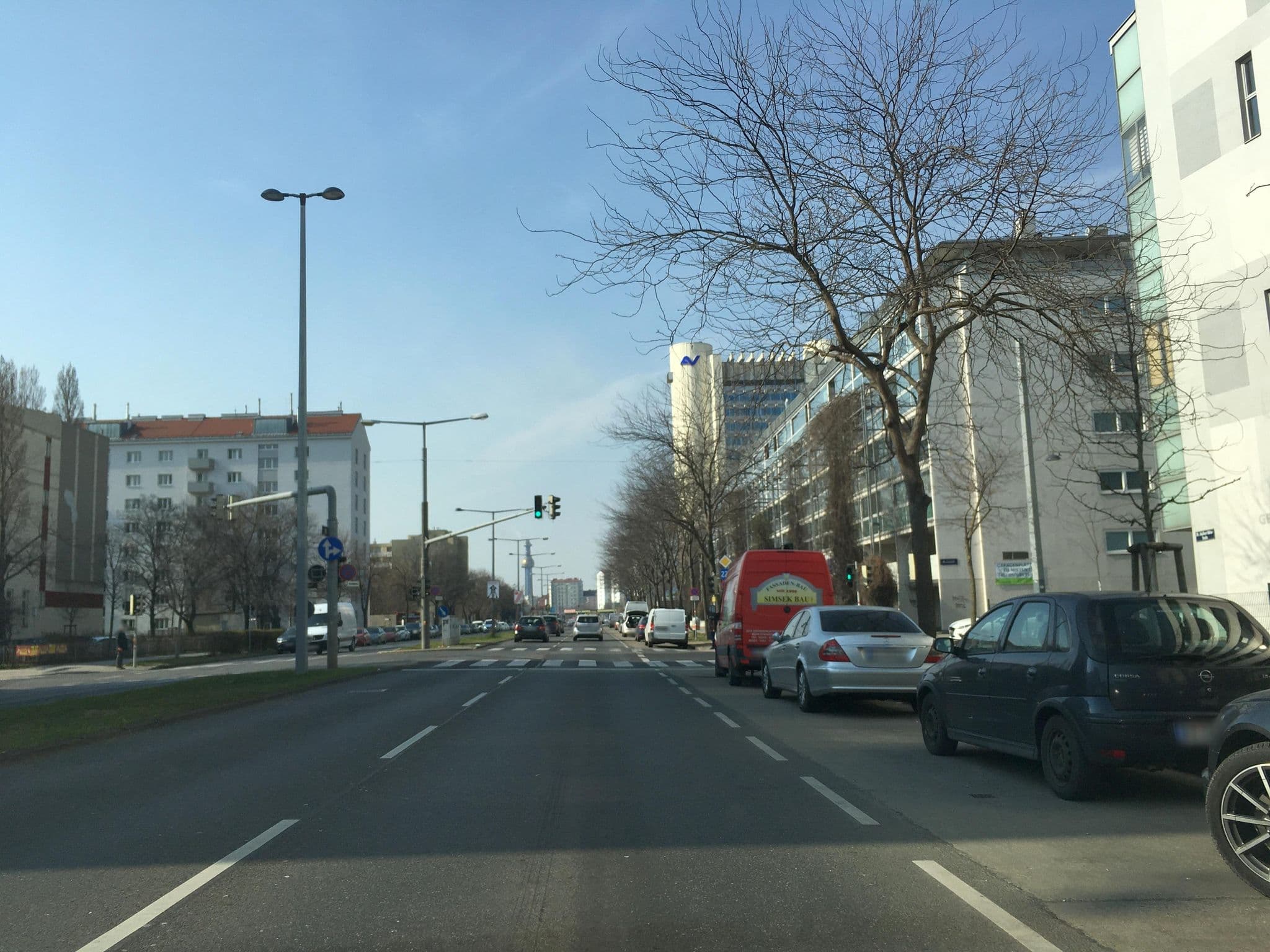 Street view near Brigittenau - Youth Palace, Brigittenau — © istefanos (CC BY-SA · Mapillary)