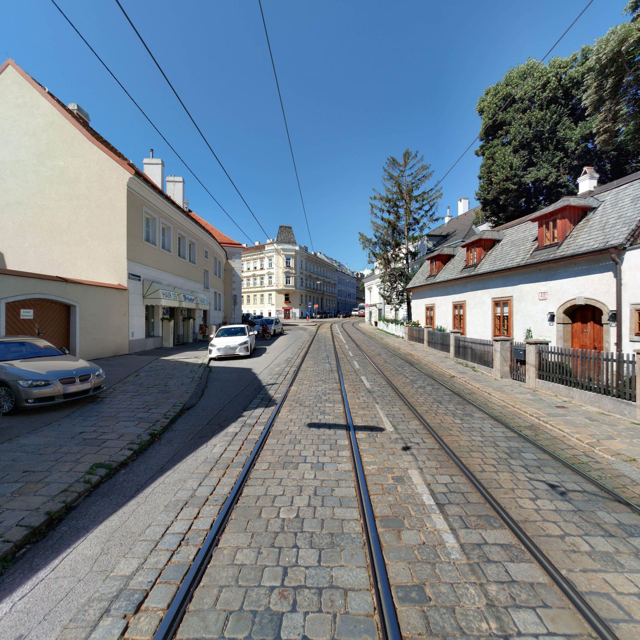 Street view near Greinervalley 22-24, Brigittenau — © eliasgander (CC BY-SA · Mapillary)