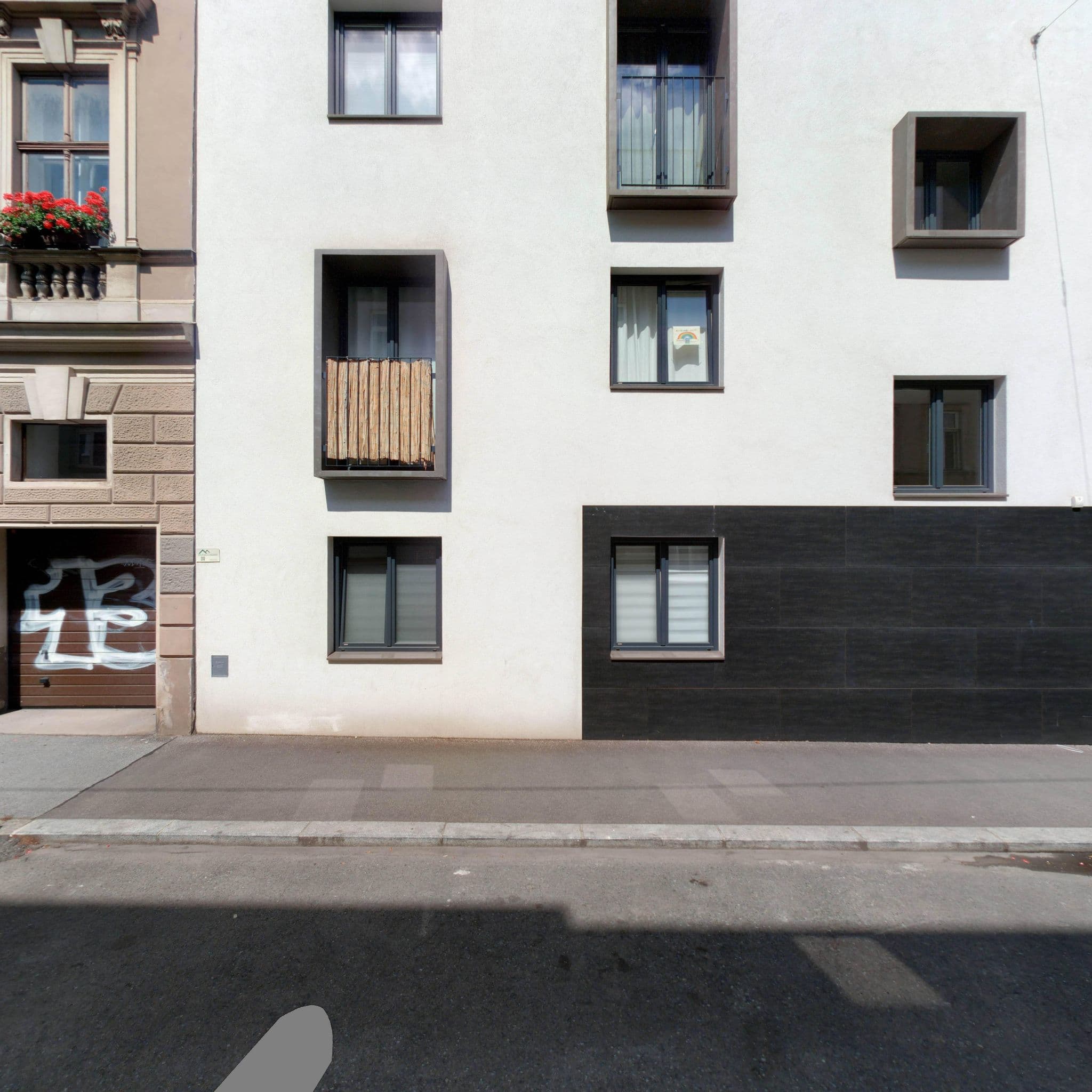 Street view near Peuerl, Währing — © eliasgander (CC BY-SA · Mapillary)