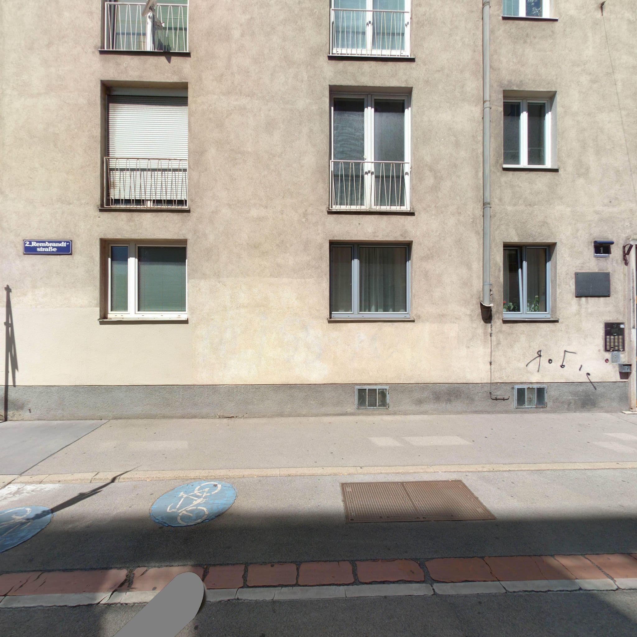 Street view near Apartemnt Anastassia 2, Alsergrund — © eliasgander (CC BY-SA · Mapillary)