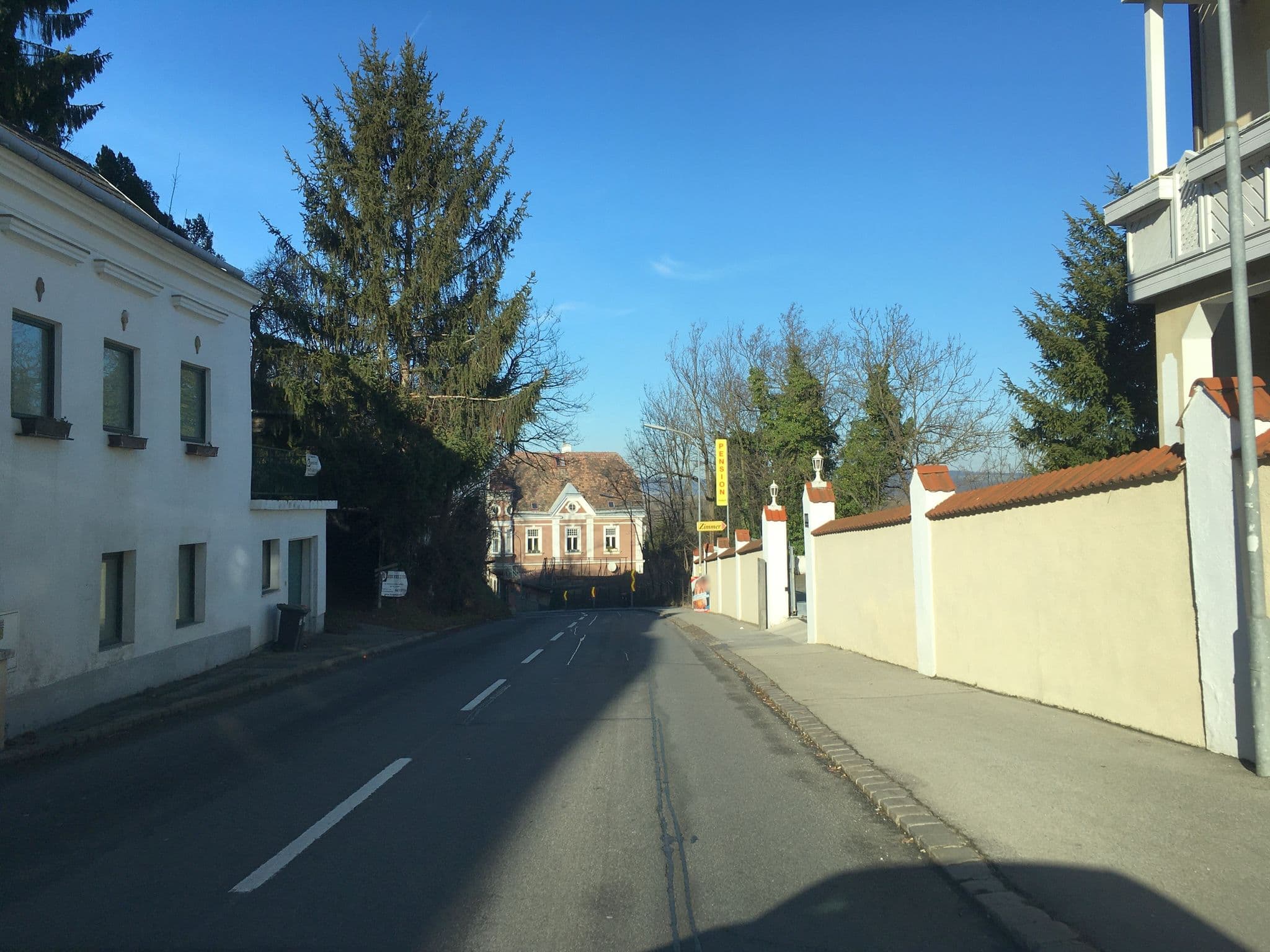 Street view near Hotel Huber, Kritzendorf — © istefanos (CC BY-SA · Mapillary)