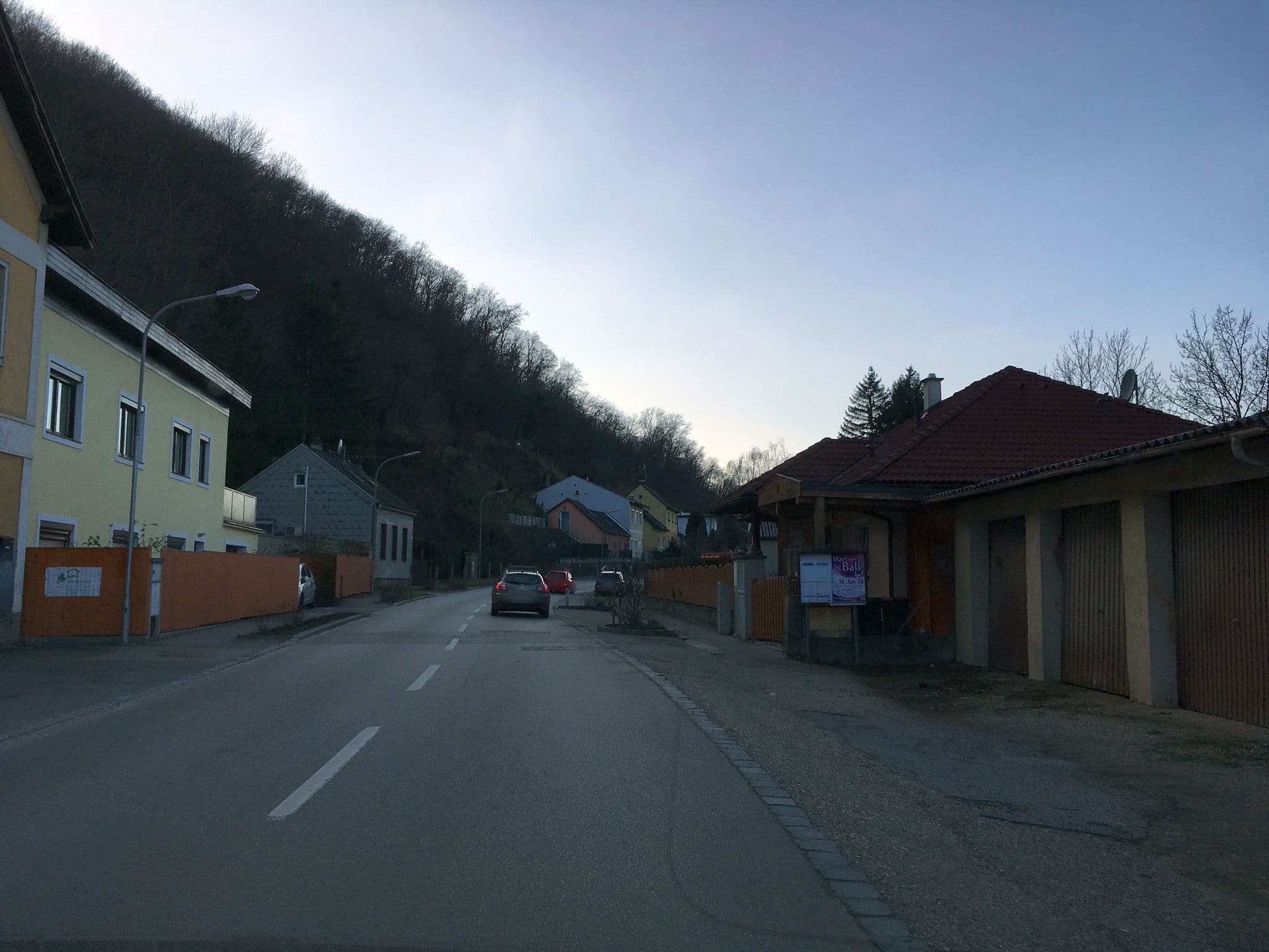 Street view near Elisabeth Kutscha, Kritzendorf — © istefanos (CC BY-SA · Mapillary)