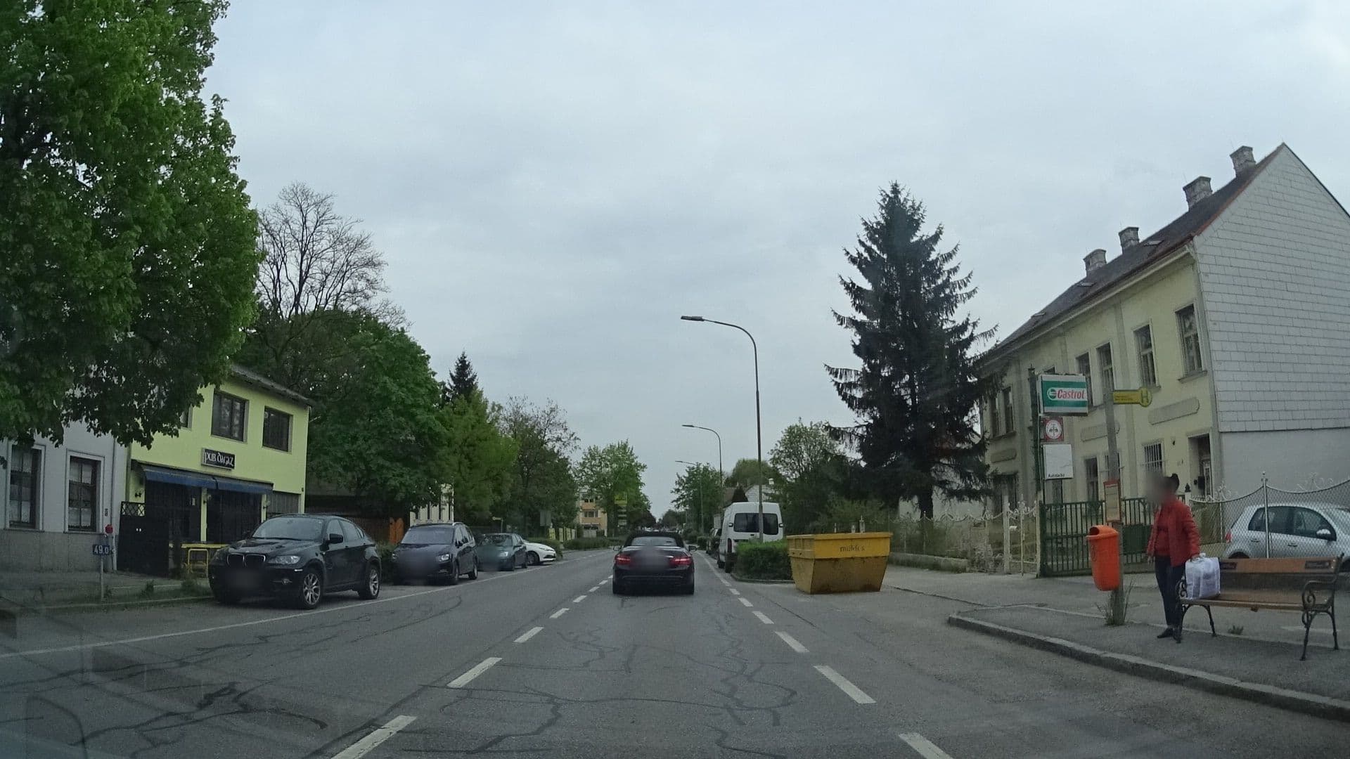 Street view near Gasthof Roderich Hotel, Langenzersdorf — © drahdiwaberl (CC BY-SA · Mapillary)