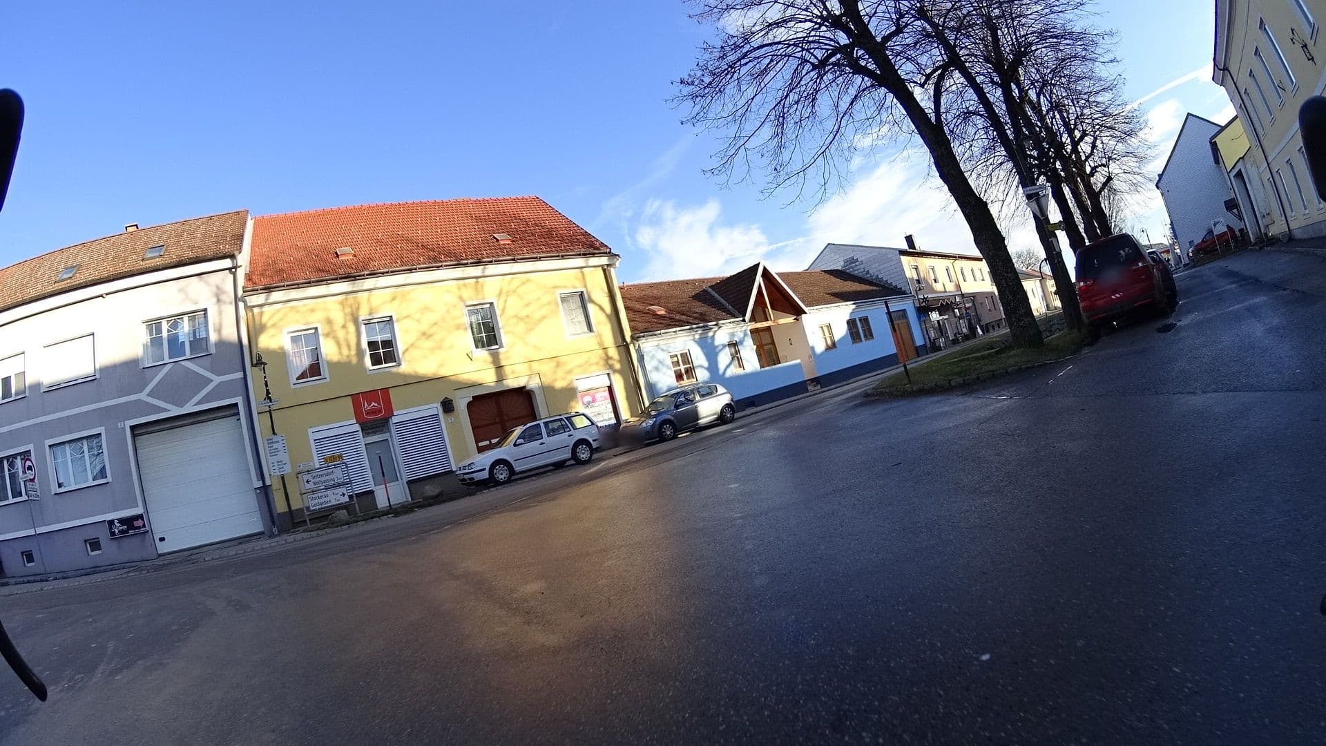 Street view near Pension Grundschober, Hausleiten — © drahdiwaberl (CC BY-SA · Mapillary)