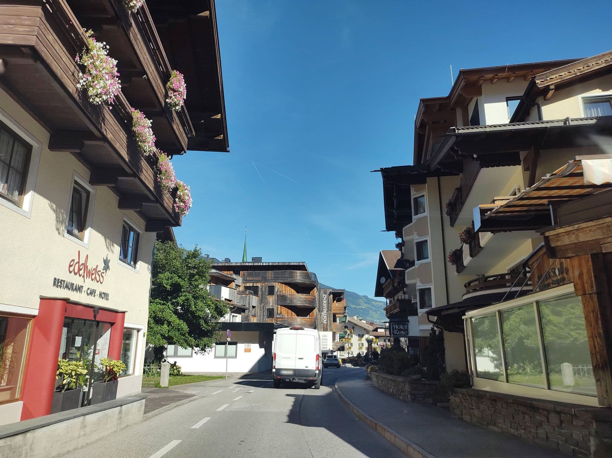 Street view near Edelweiss, Mayrhofen