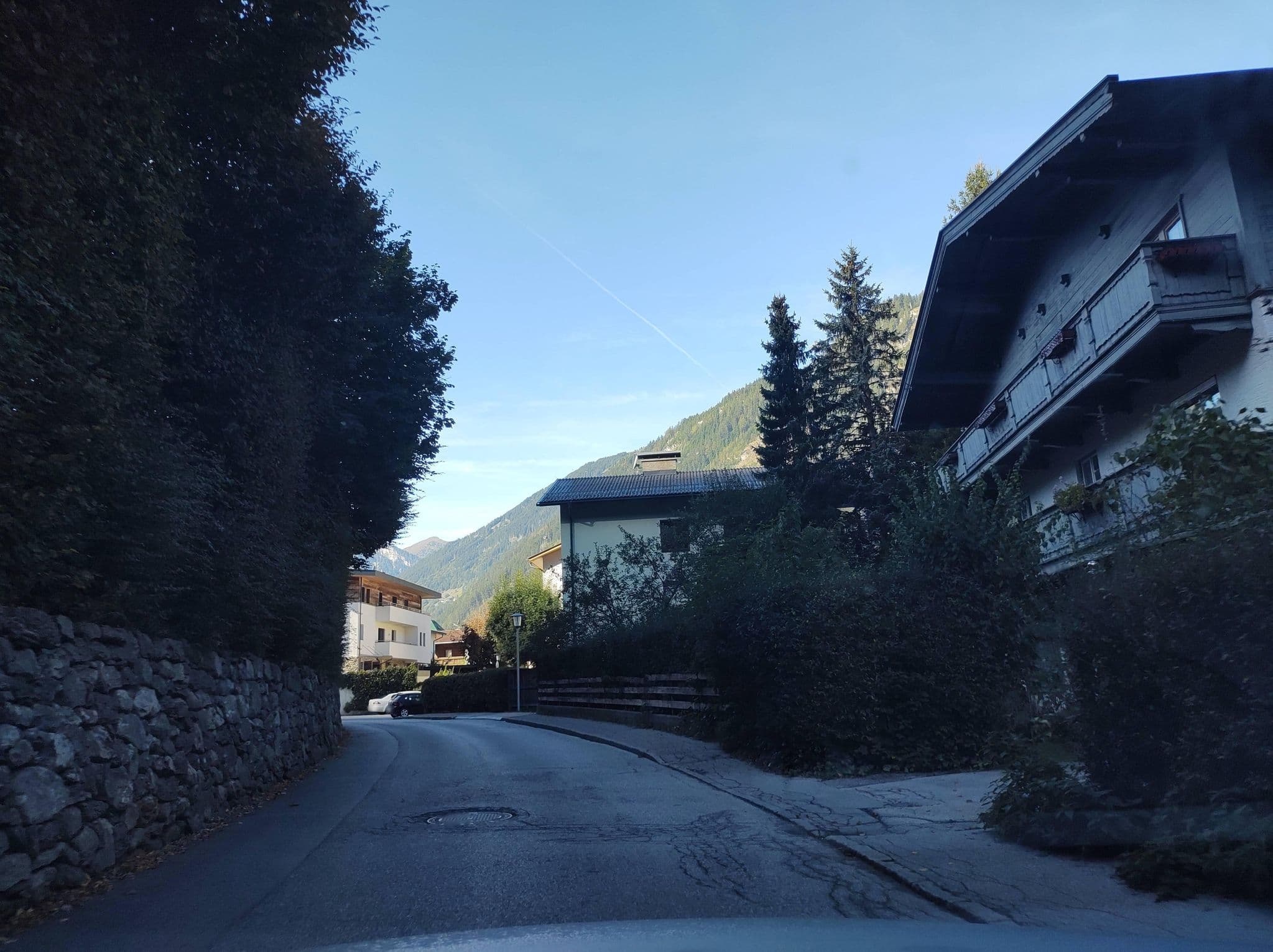 Street view near Meckyheim, Mayrhofen