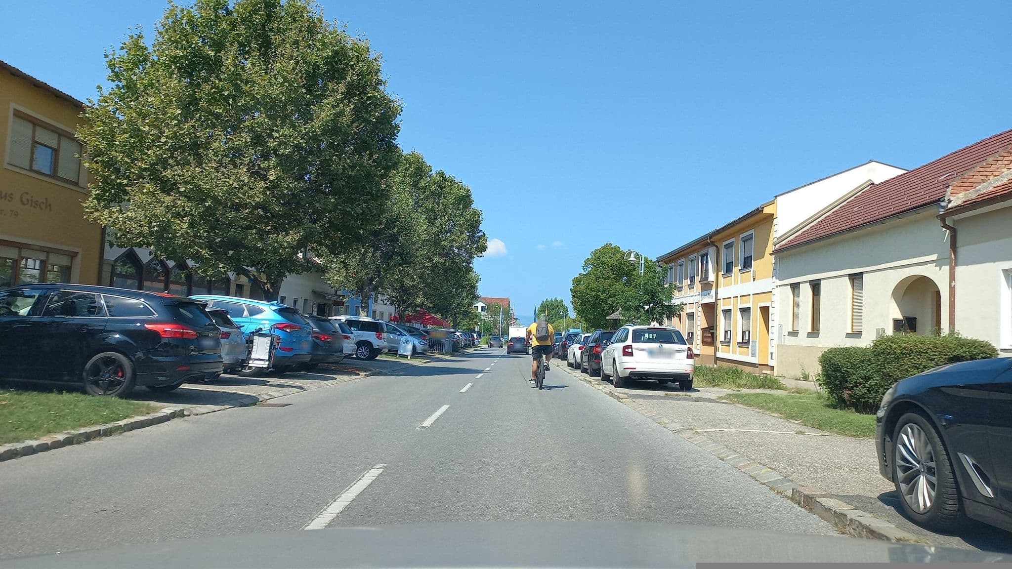 Street view near Pension Thalhammer, Podersdorf am See — © bordaben (CC BY-SA · Mapillary)