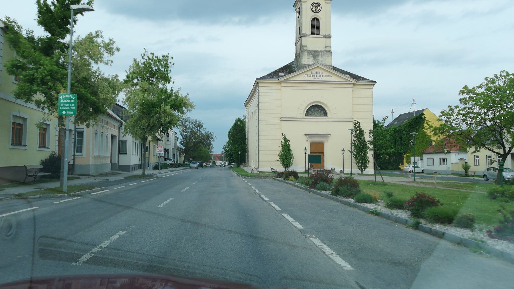 Street view near Gasthof - Pension Tobler, Mitterpullendorf — © gzin (CC BY-SA · Mapillary)