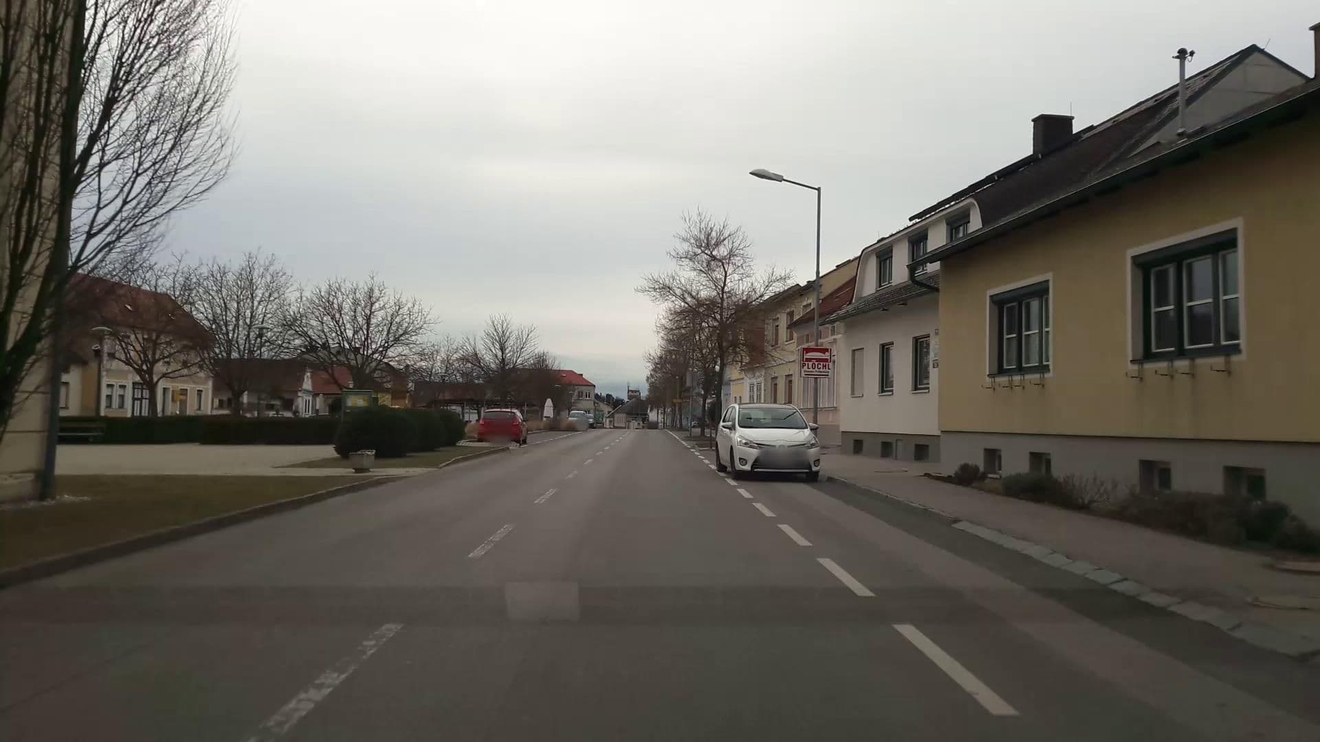 Street view near Frühstückspension Plöchl, Mitterpullendorf — © stefan147 (CC BY-SA · Mapillary)