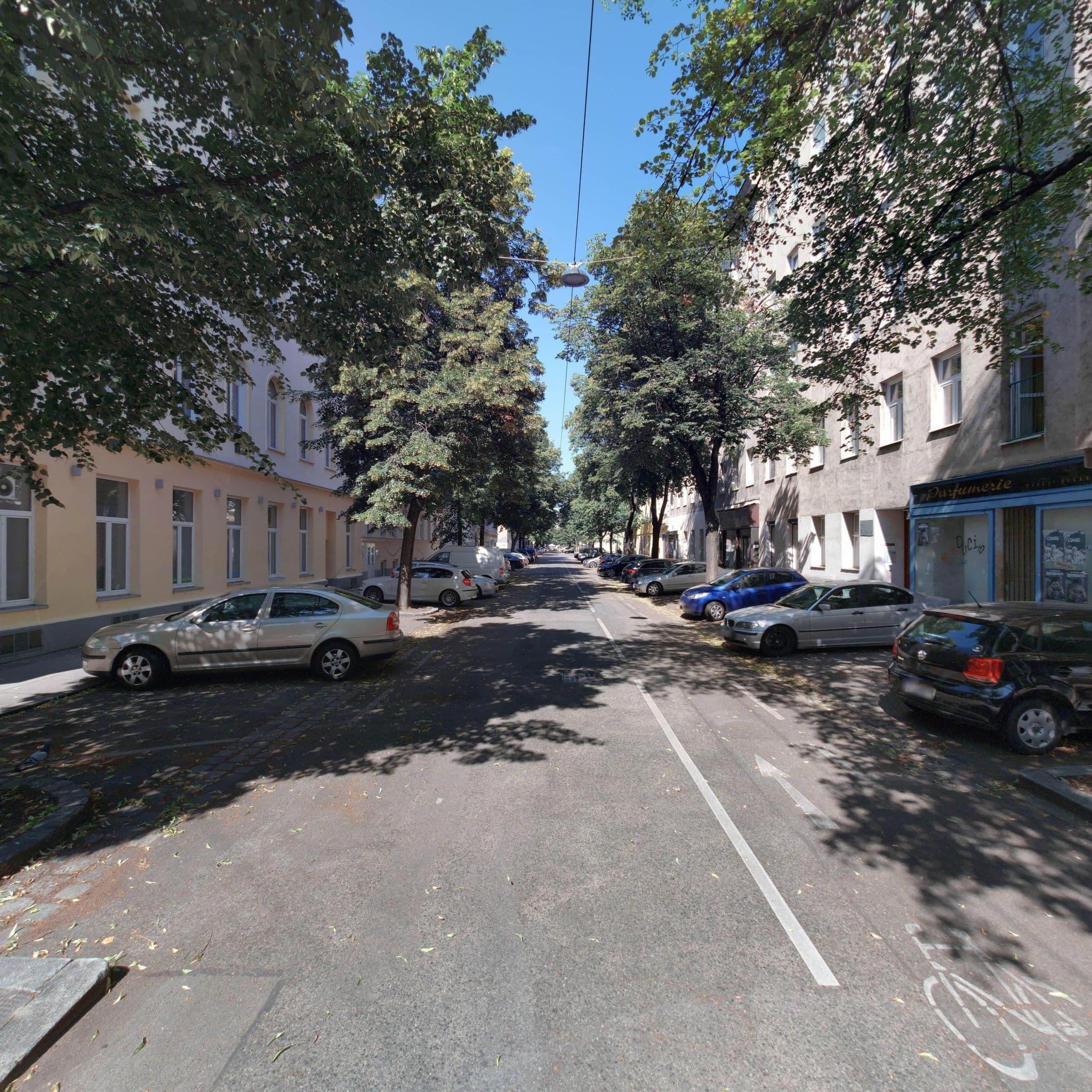 Street view near City Apartments Wien - Viennapartment, Landstraße — © eliasgander (CC BY-SA · Mapillary)