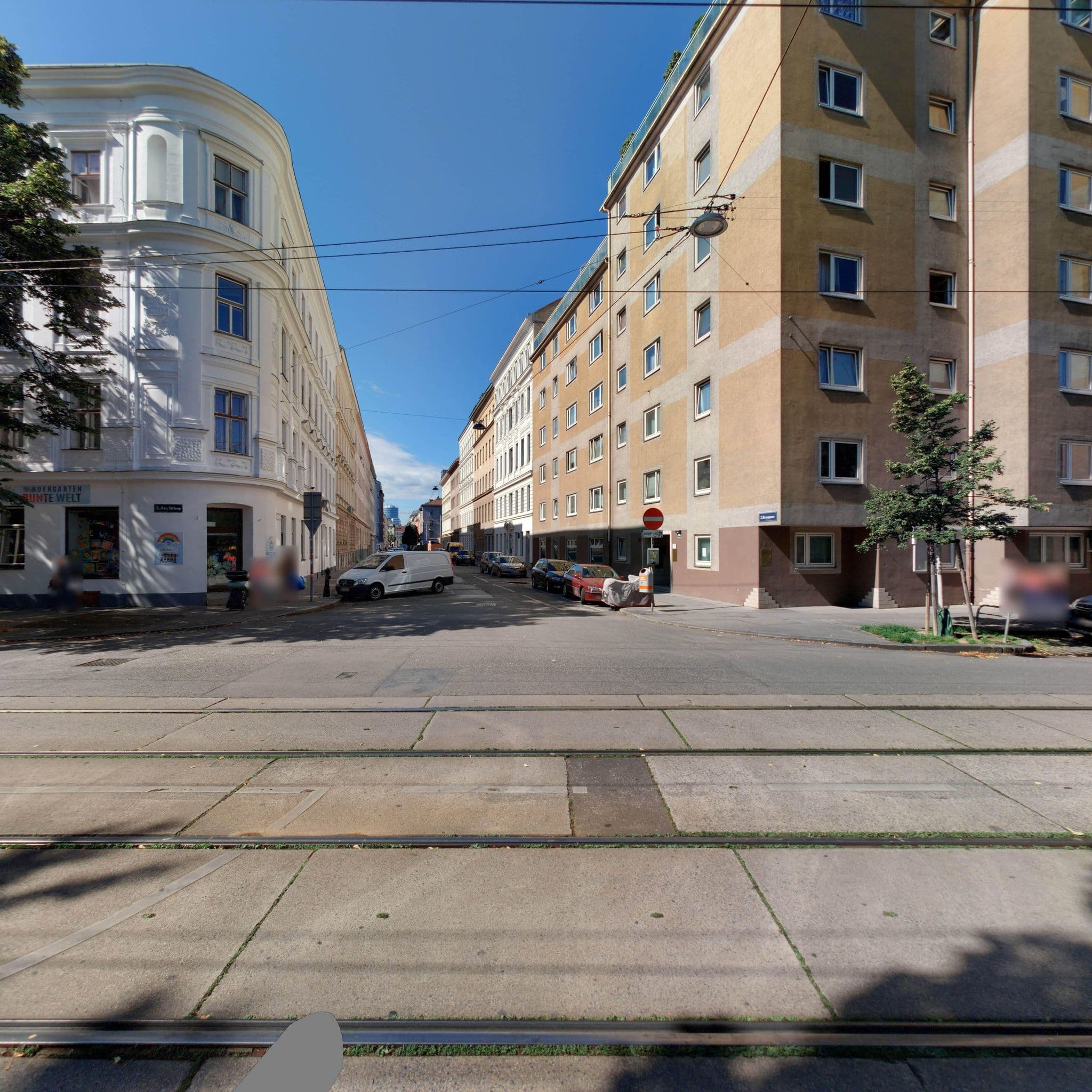 Street view near Alive Apartments, Innere Stadt — © eliasgander (CC BY-SA · Mapillary)