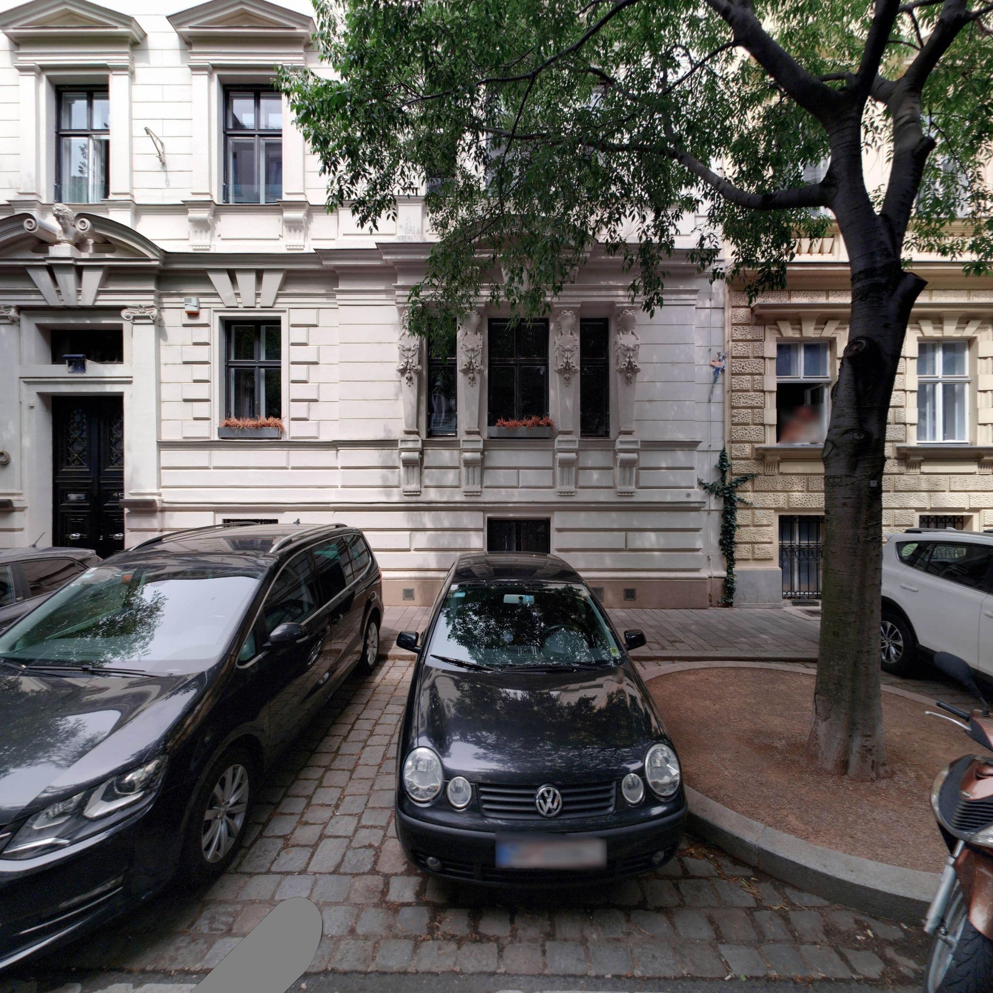 Street view near Spiess Immobilien GmbH, Landstraße — © eliasgander (CC BY-SA · Mapillary)