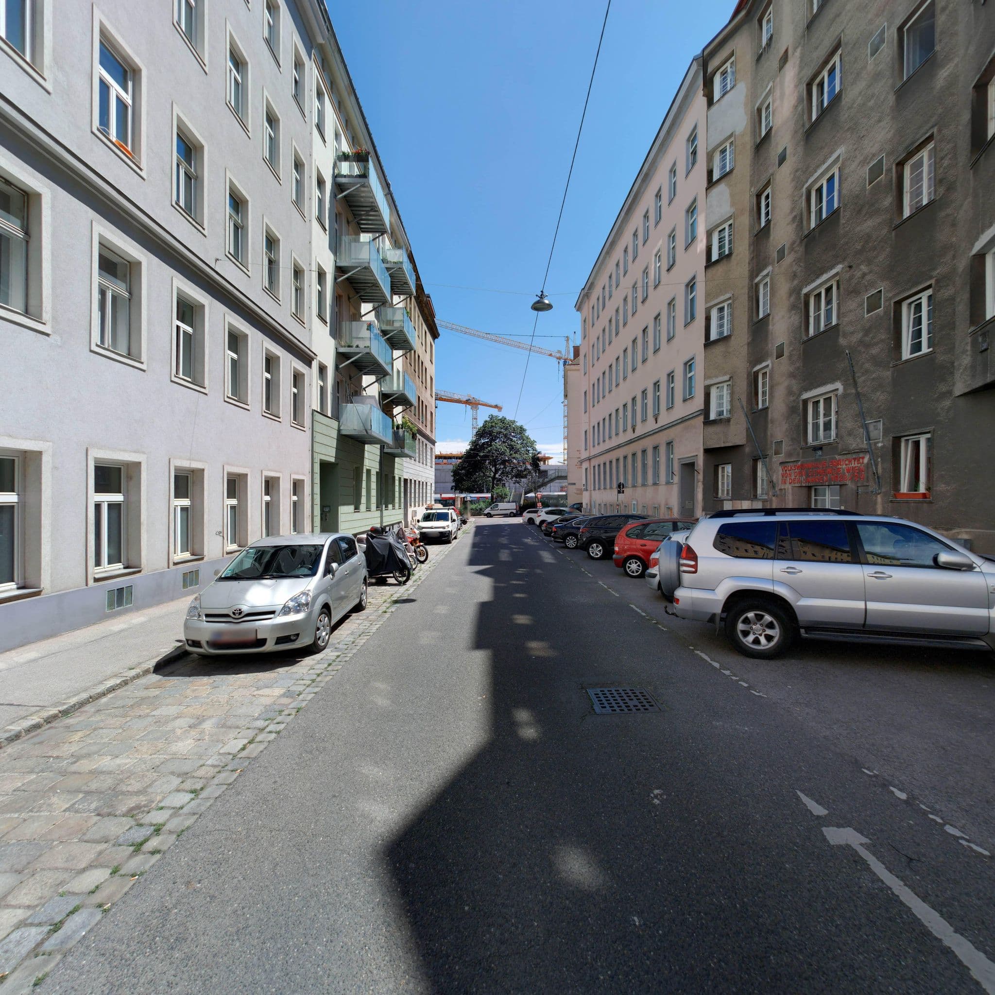 Street view near CheckVienna – Apartment Khunngasse, Landstraße — © eliasgander (CC BY-SA · Mapillary)